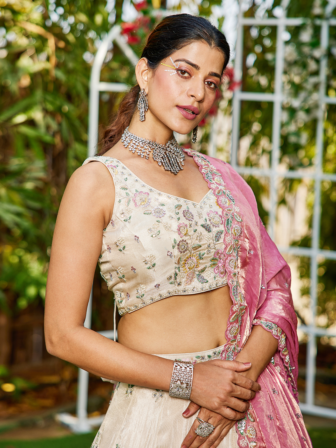 Elegant Cream Bridal Lehenga with Soft Pink Dupatta 