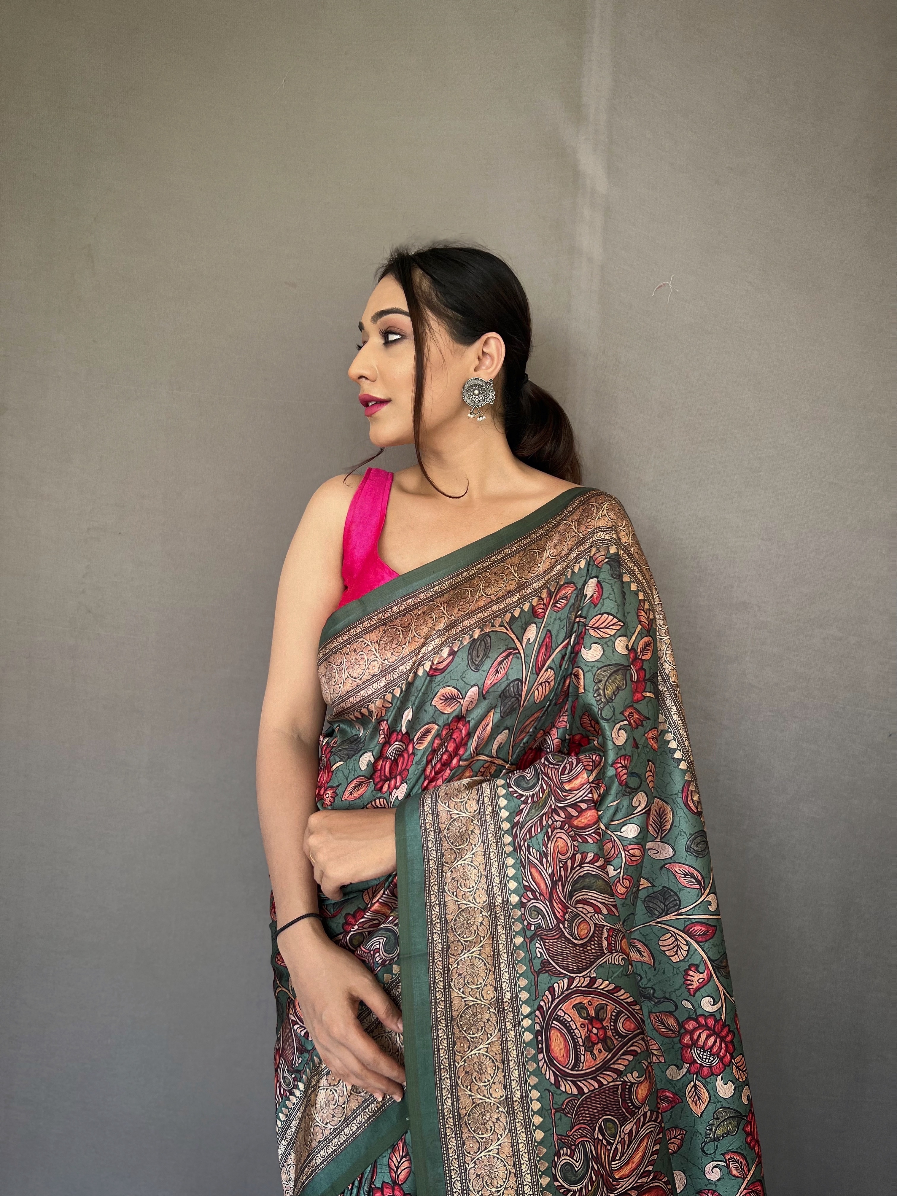 Elevate your ethnic wardrobe with our Grey Soft Silk Kalamkari Saree