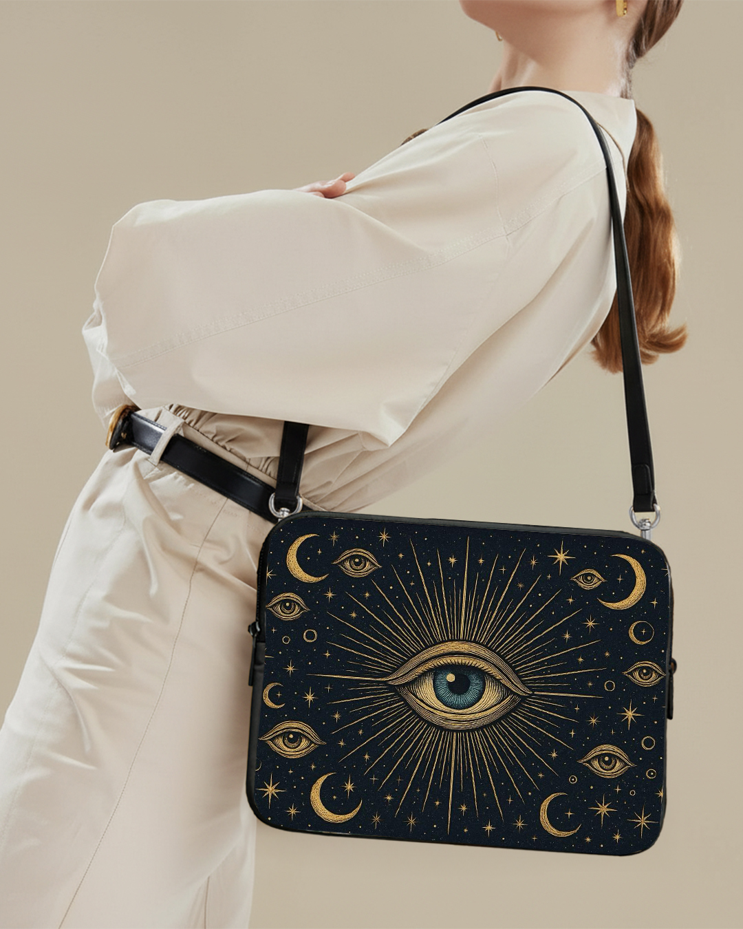 Eyeeee laptop sleeve