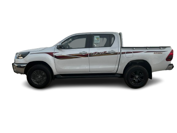 تويوتا هايلوكس 2024 - ناقل حركة أوتوماتيكي بخيارات كاملة وزر تشغيل 