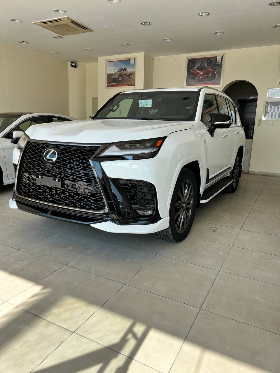 لكزس 2024   (Lexus F- Sport model 2024)