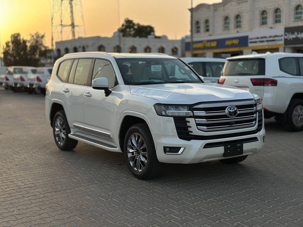 (GXR 3.5) تويوتا لاندكروزر استيشن جي اكس ار 