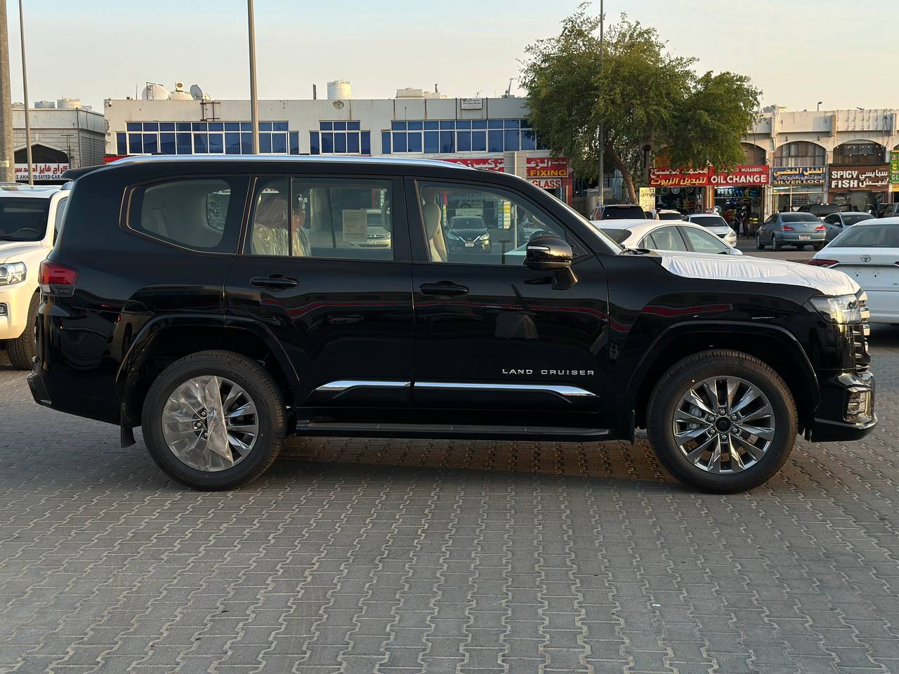 (GXR 3.5) تويوتا لاندكروزر استيشن جي اكس ار 