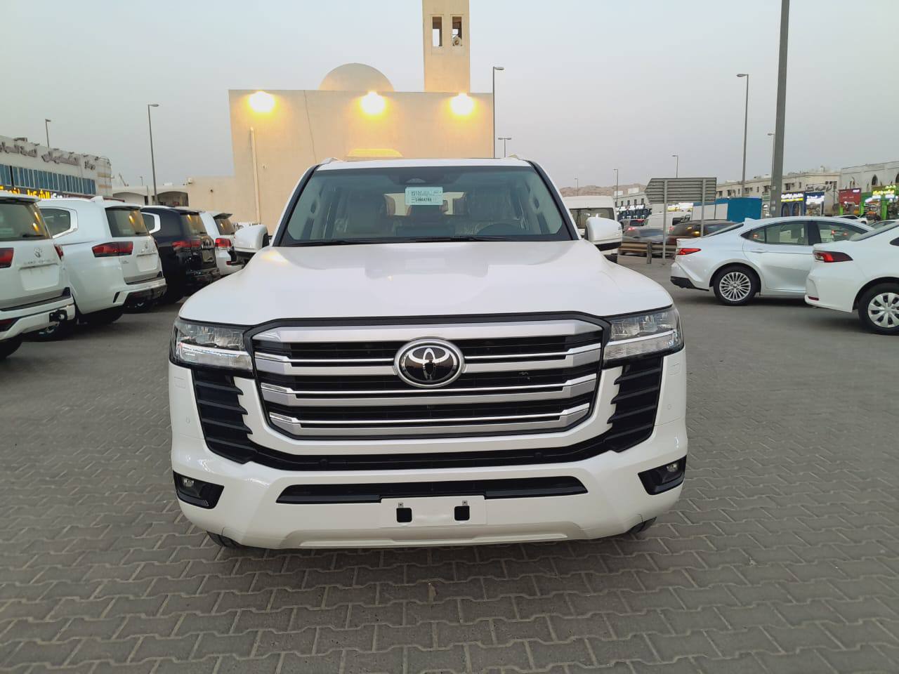  تويوتا لاندكروزر استيشن   (GXR 4.0)