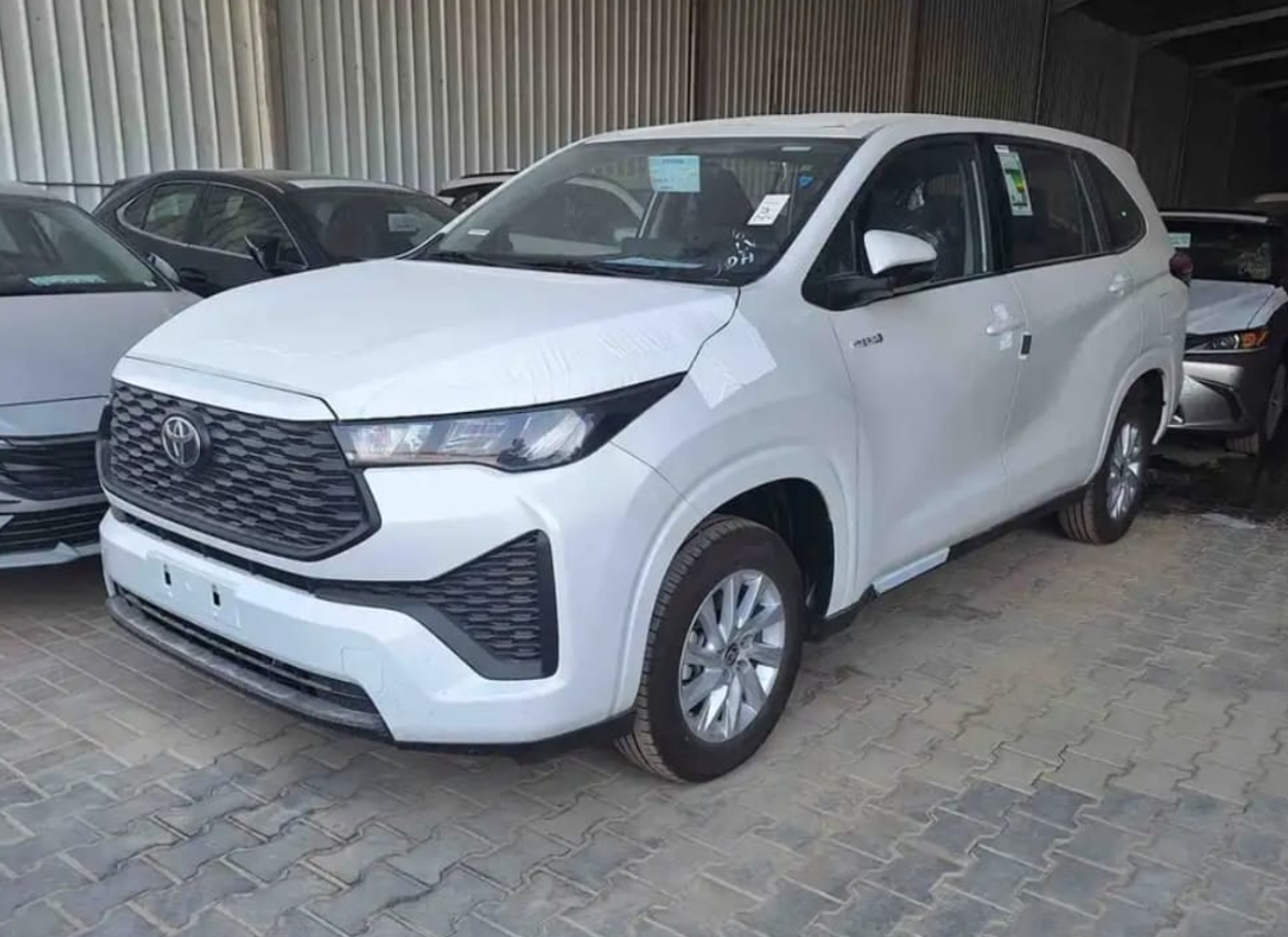 Toyota Innova Hybrid