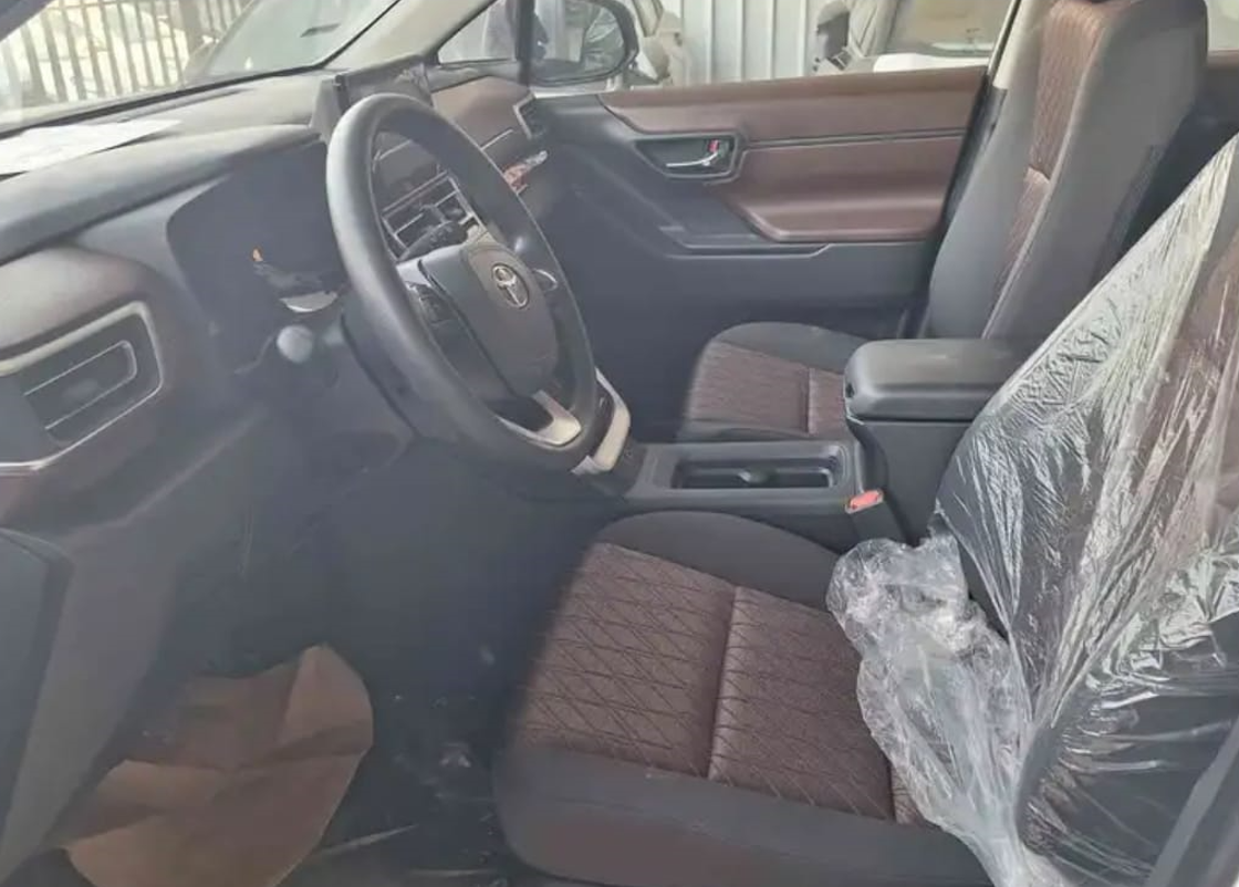 Toyota Innova Hybrid