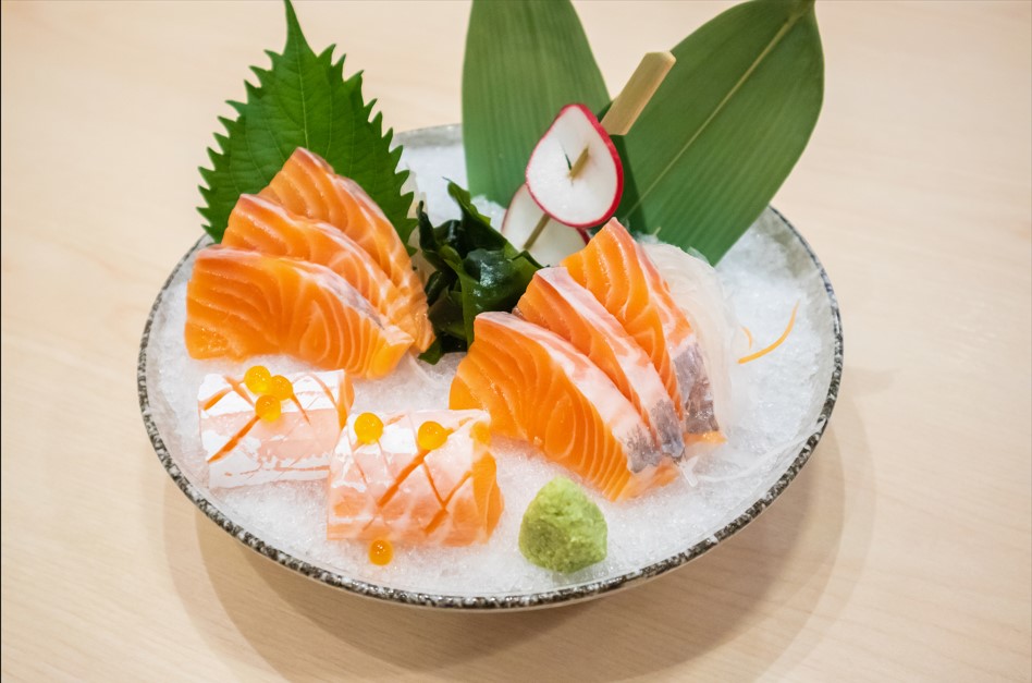 S59 .  Abiru Tuna - Salmon