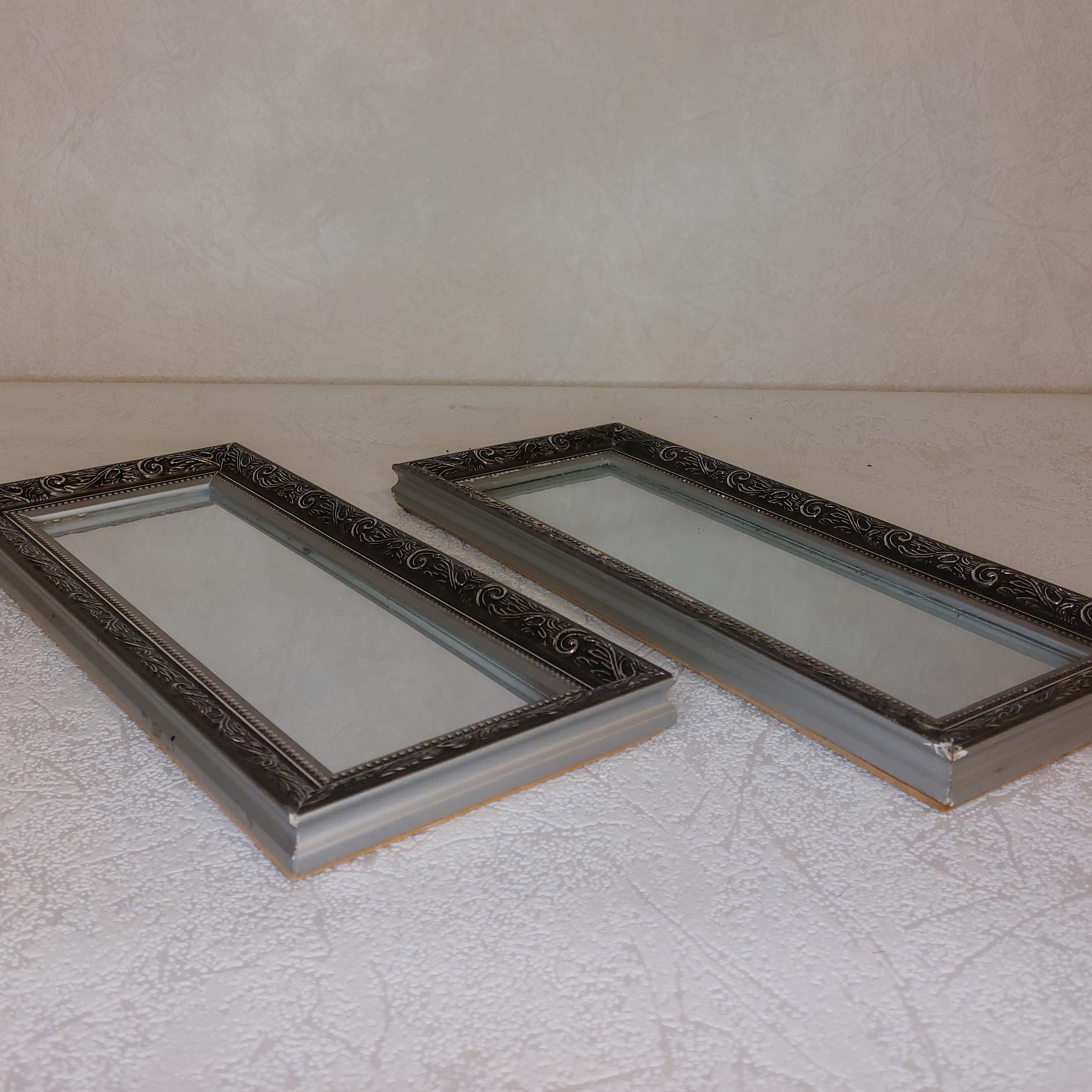 Veidrodiniai padėklai desertams