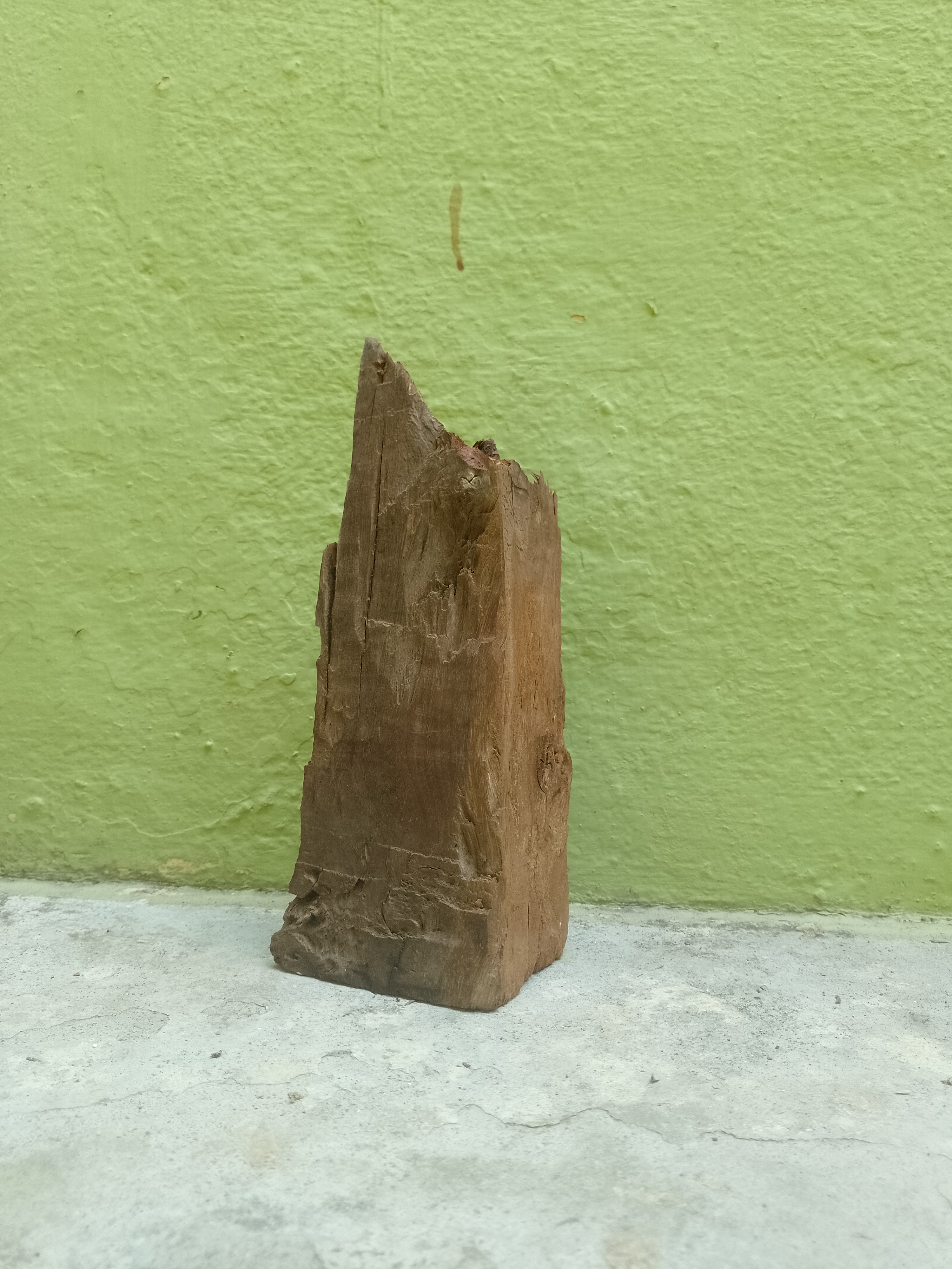Burmese Teak Driftwood vintage waste piece 20 cm Height 