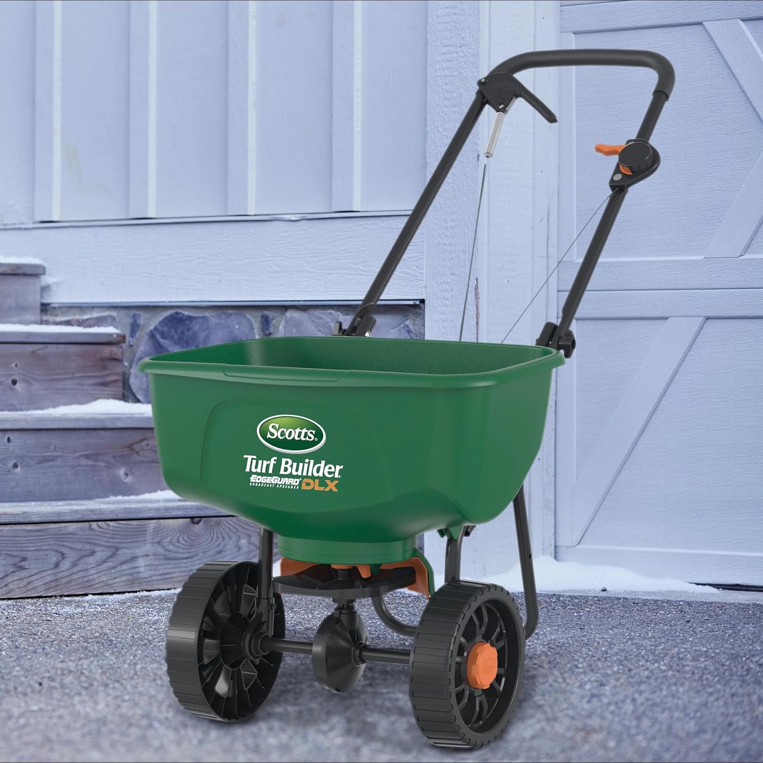 Scotts Turf Builder EdgeGuard DLX Push Broadcast Spreader Holds up to 15,000 sq.ft. for Seed, Fertilizer, Salt, Ice Melt