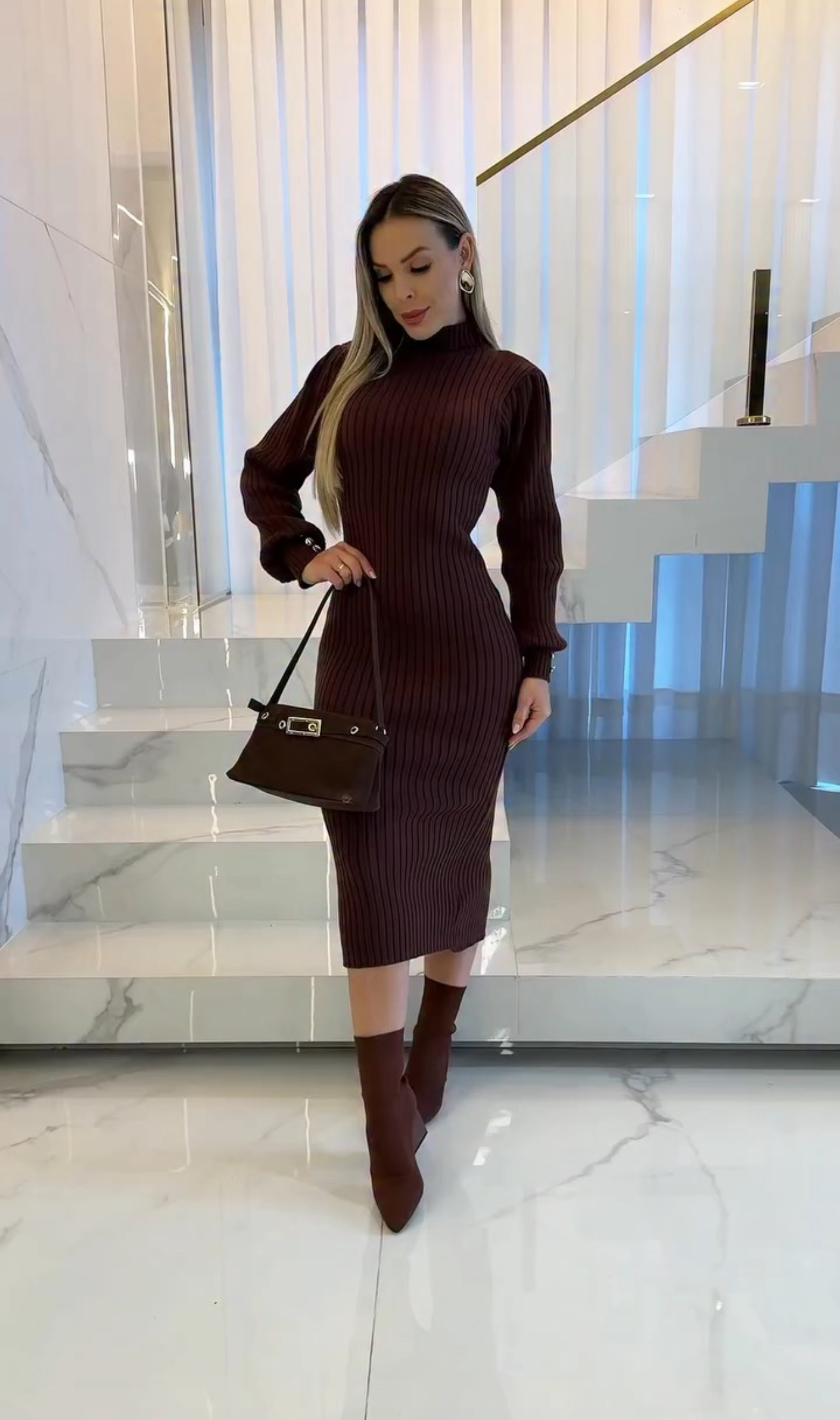 Vestido de Tricô Marrom