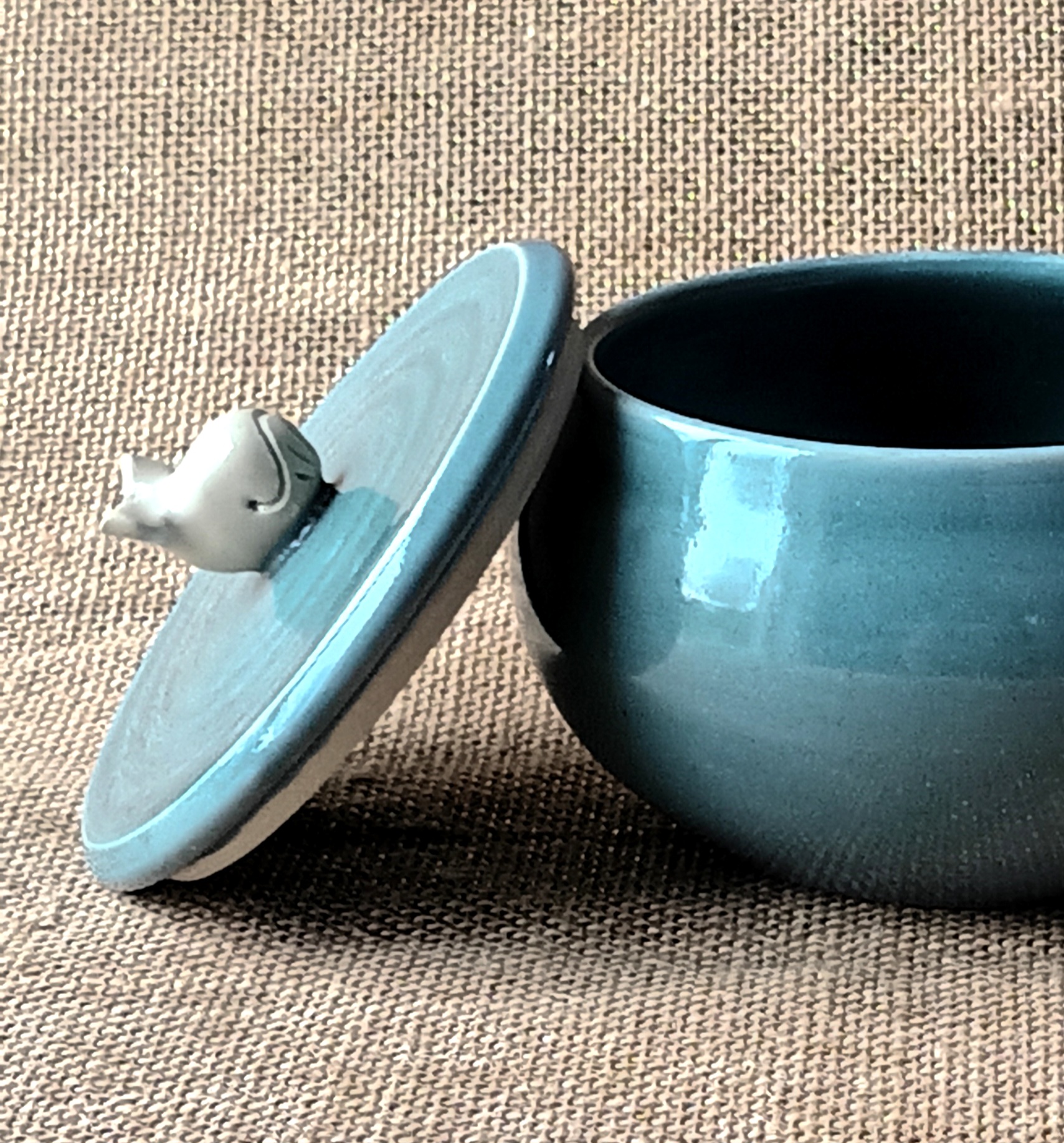 Boîte dodue à la baleine