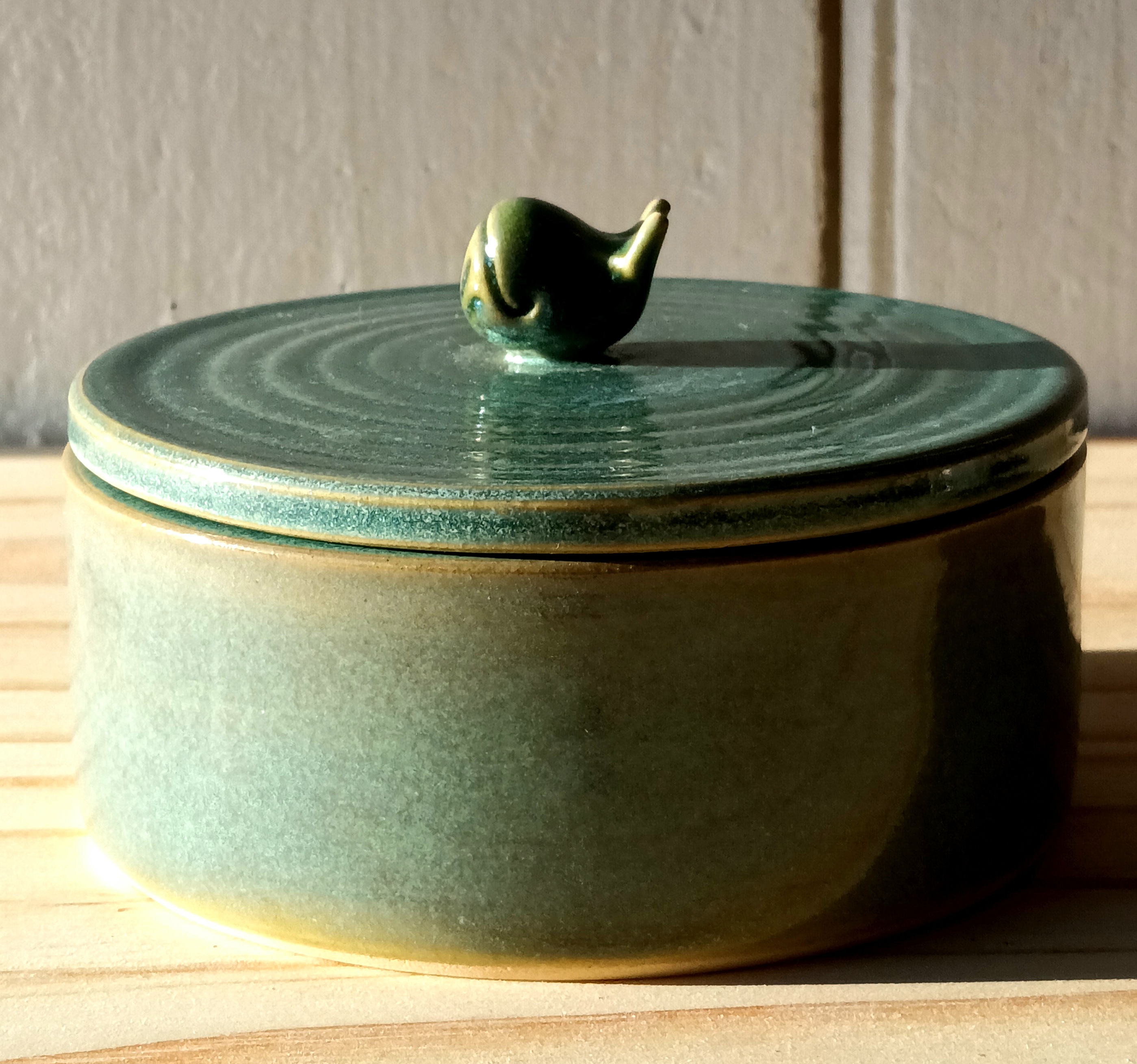 Boîte baleine verte