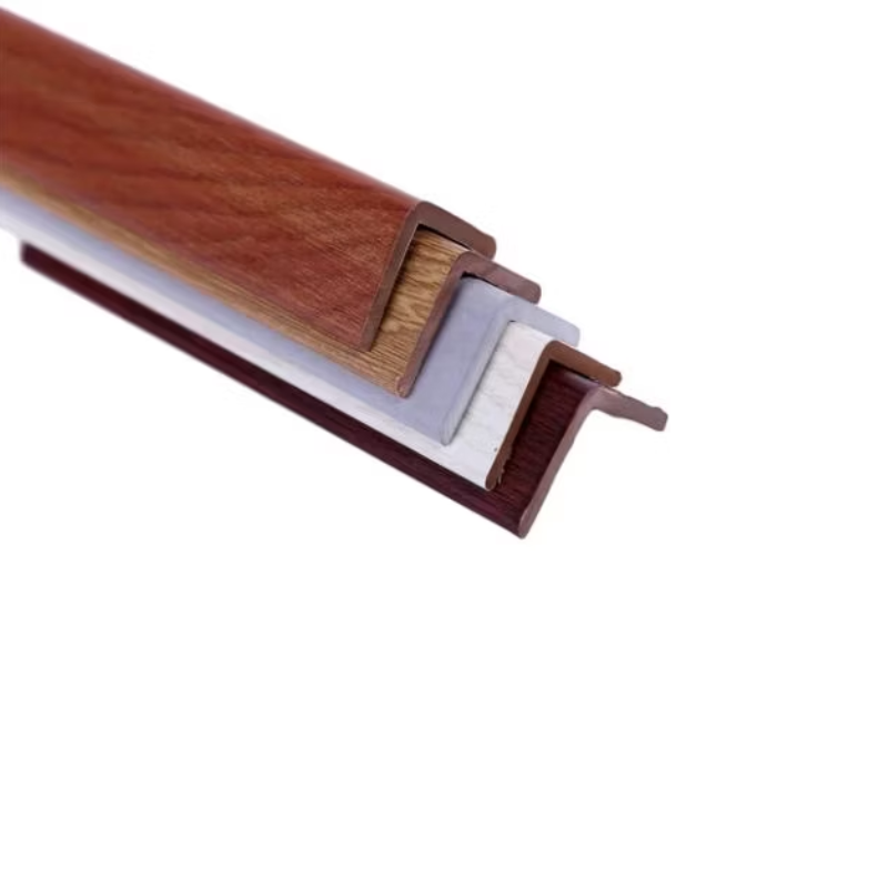 ESQUINA EXTERIOR DE PVC (2900*25*25mm)