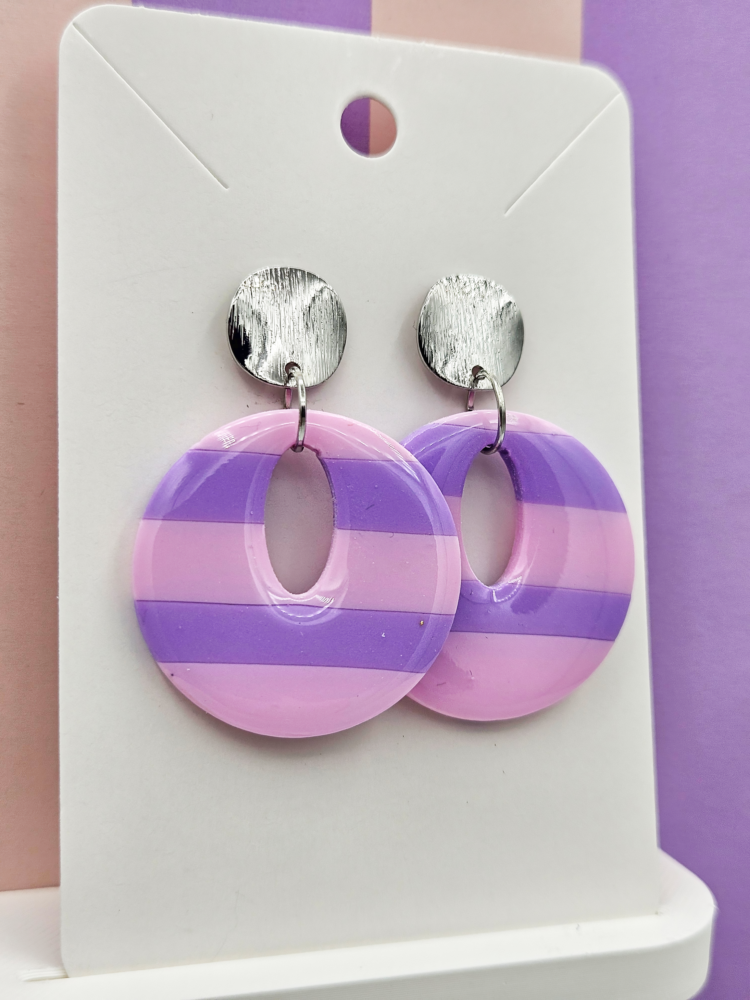 Polymeerklei oorbellen - Pastelkleurige strepen