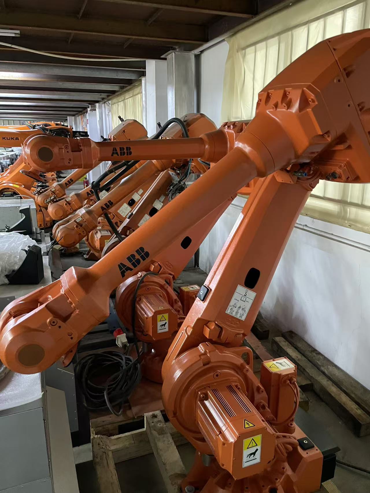 2014 ABB IRB4600-40/2.55