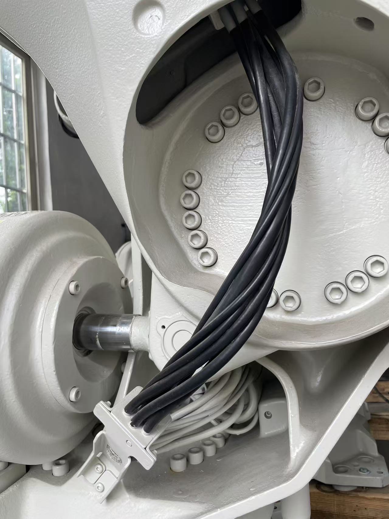 2018 ABB IRB6700-200/2.6