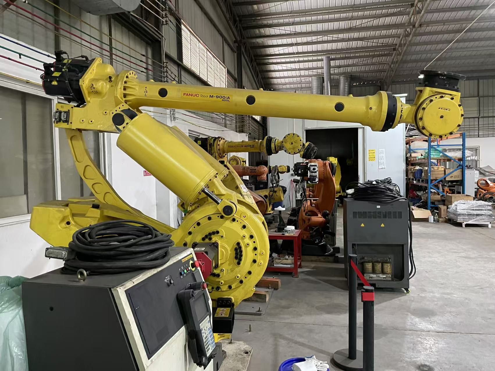 2018 FANUC M900IA/400L