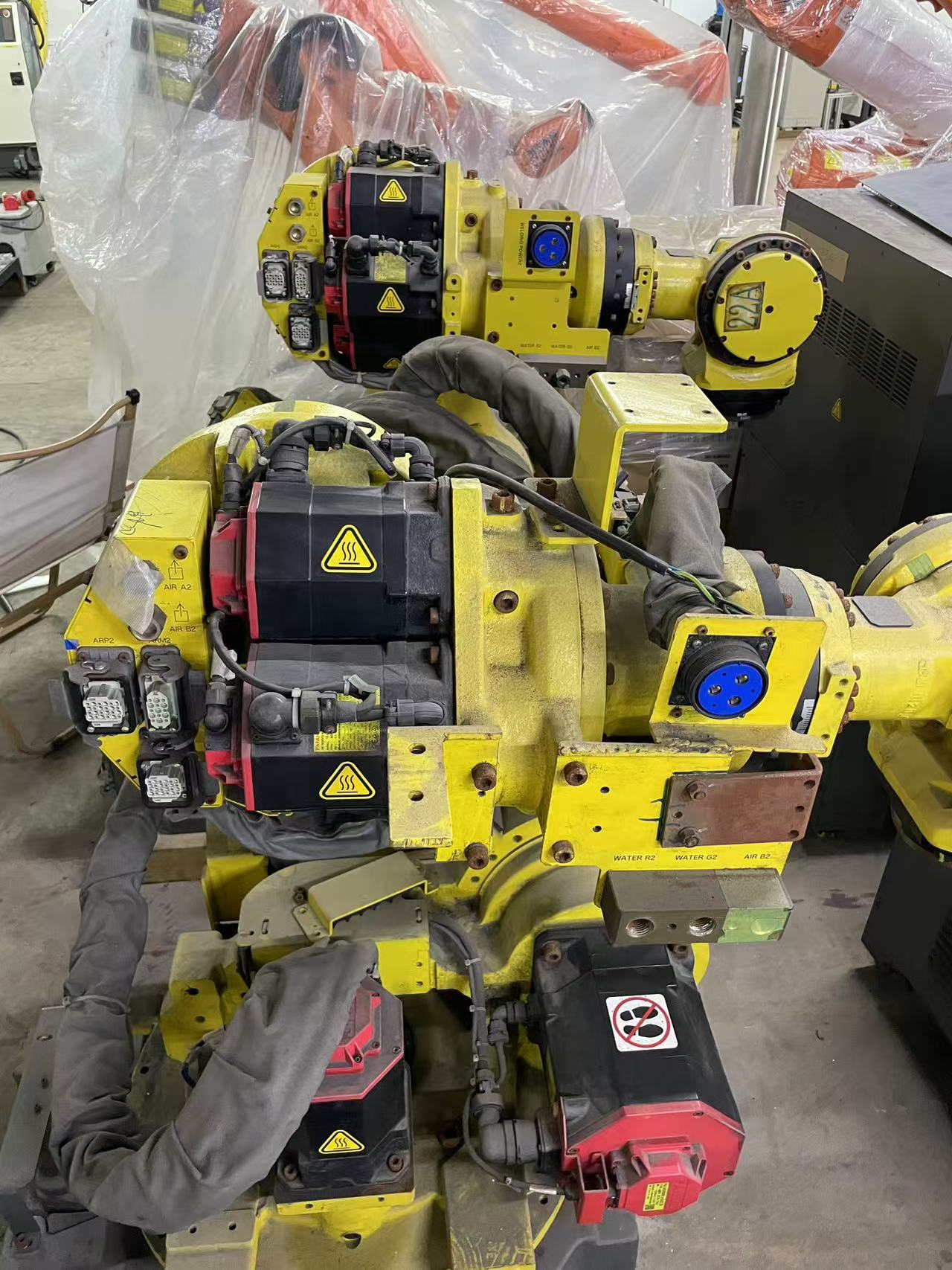 2018 FANUC R2000IB 170CF