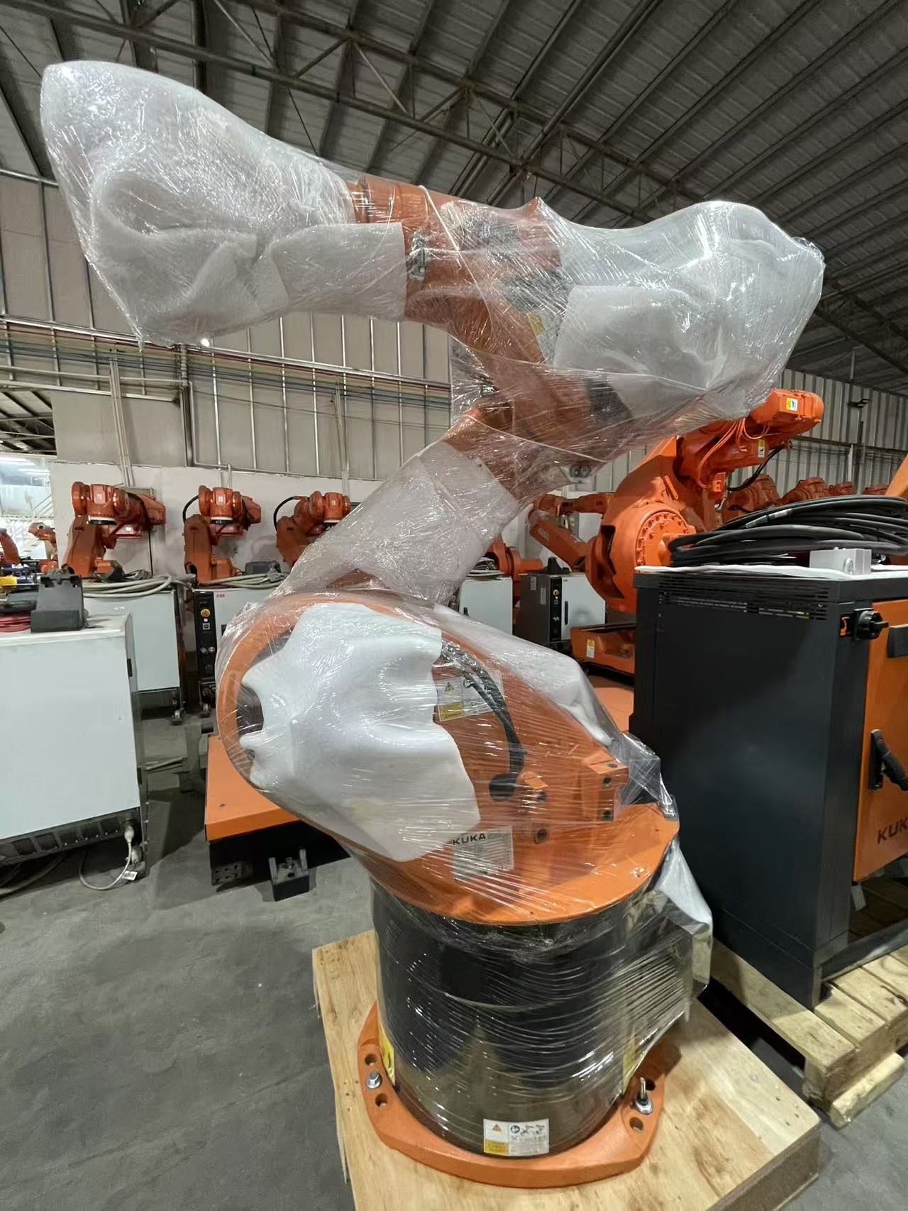 2018 KUKA KR30-3