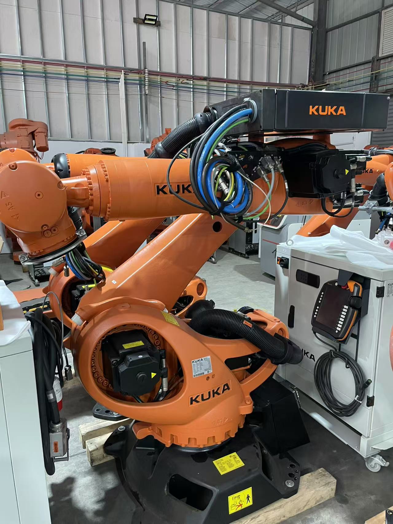 2016 KUKA KR240 R2700 PRIME