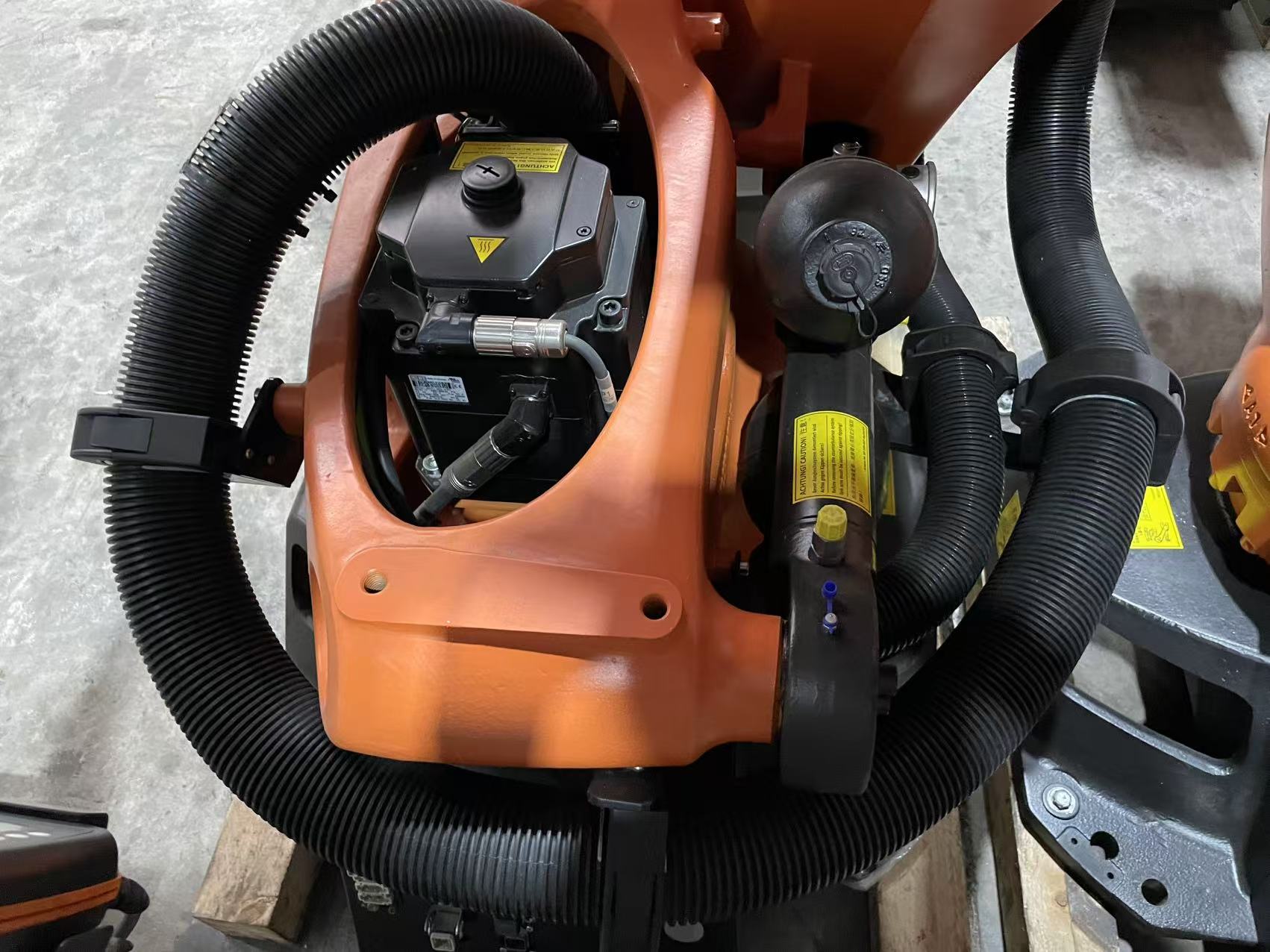2016 KUKA KR240 R2700 PRIME