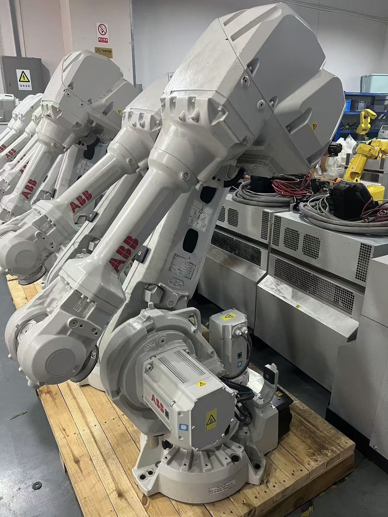2022 ABB 4600-60/2.05
