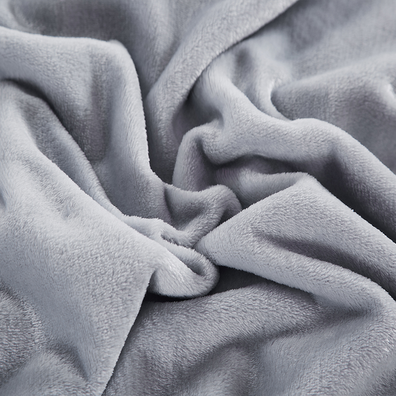 Flannel Blanket 220gsm Single Layer Lightweight Cozy Fleece Blanket