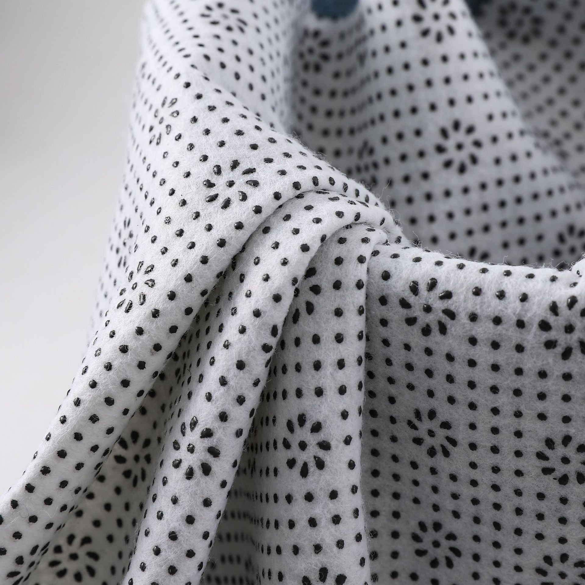 Polyester 210gsm Felt Antislip Fabric 