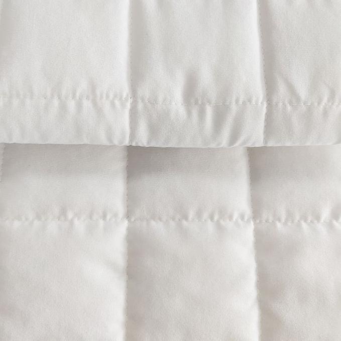 100% Polyester Microfiber Square Quilted Fabric Laminated TPU film