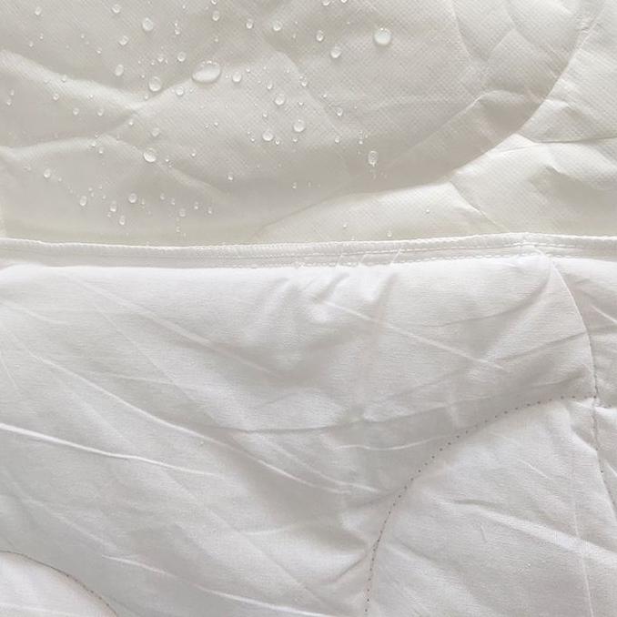 100% Polyester Microfiber Flower Quilted Fabric Laminated TPU film
