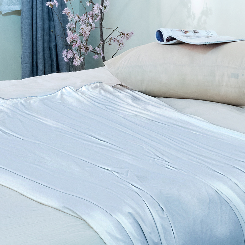 Dual-Sided Cooling Blanket – Cold Nylon + Cold Nylon Design