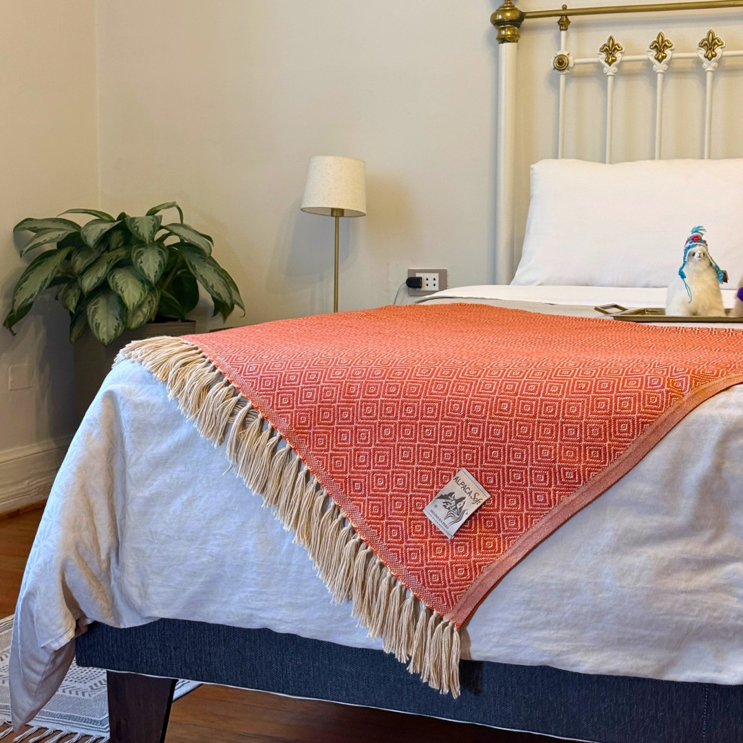 Alpaka Jacquard-Decke / Throw Kaminglut