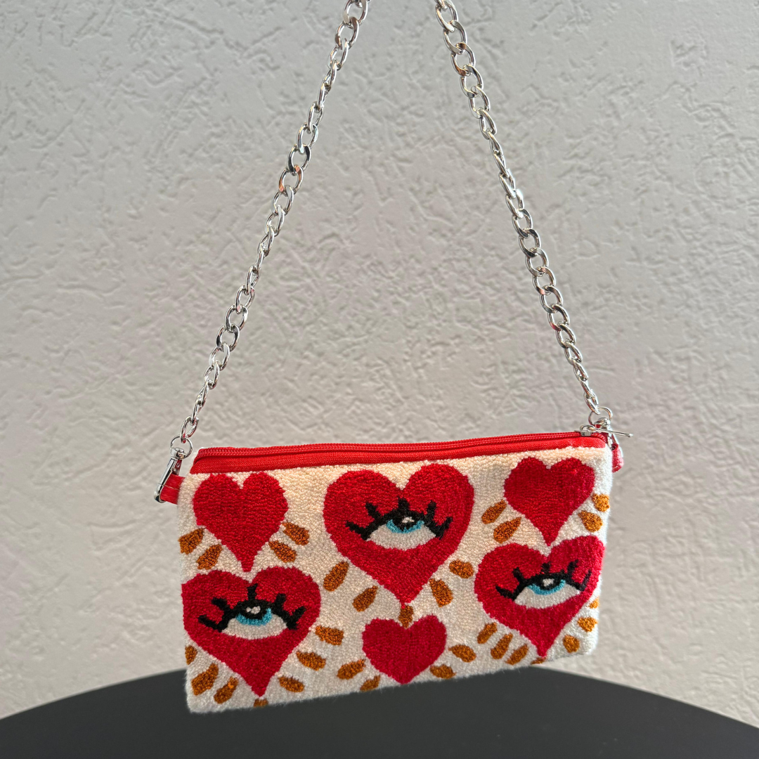 Herzchen Clutch mit Gurt