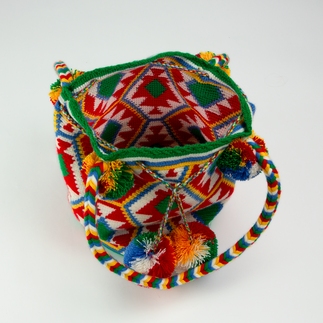 Shopper Tasche Wayuu handgehäkelt aus Kolumbien Handgemachte Tasche im Boho Ethno Style aus Kolumbien