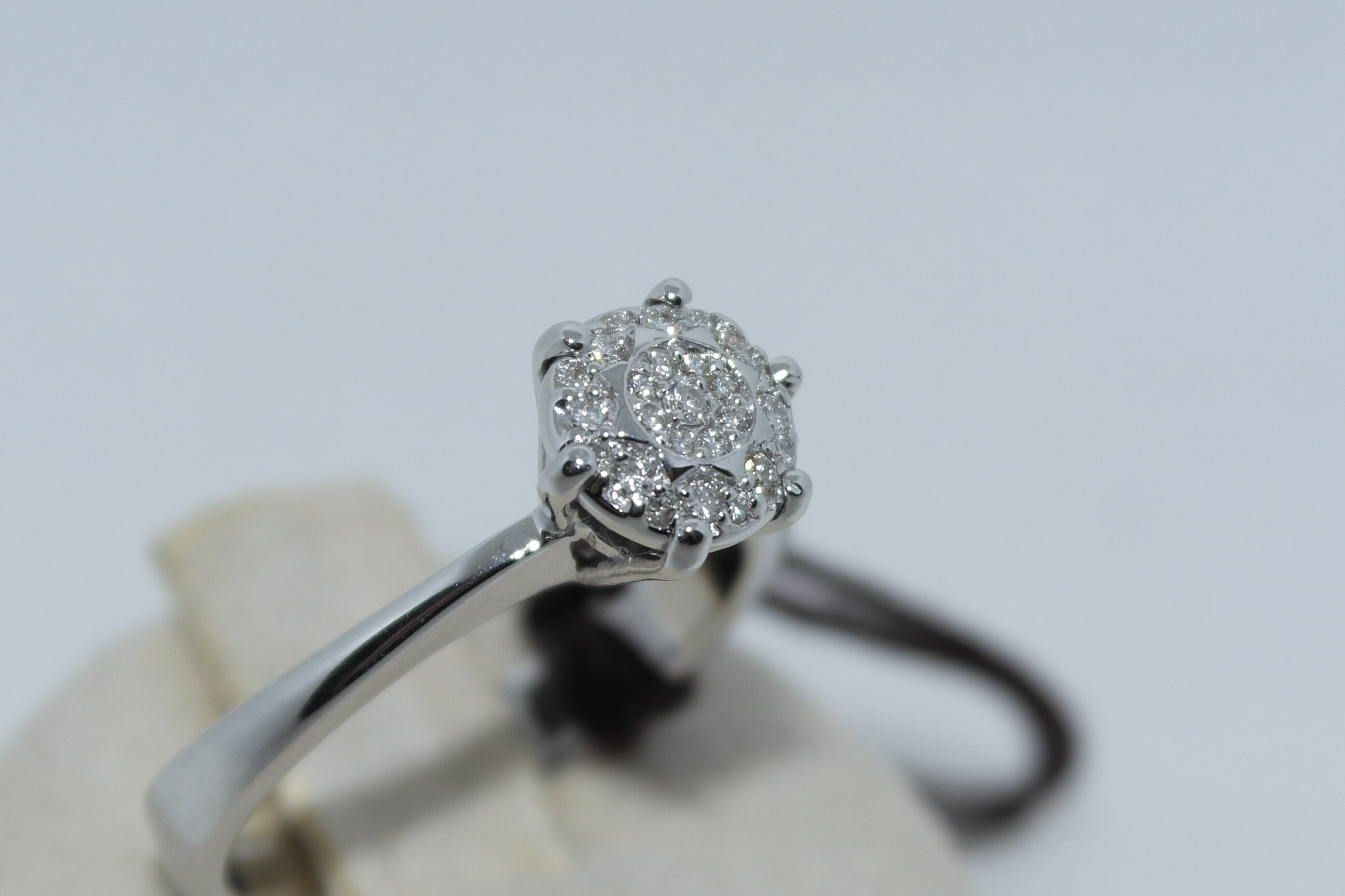 Anello "DIAMANTE ORO" in oro 18kt e diamanti naturali