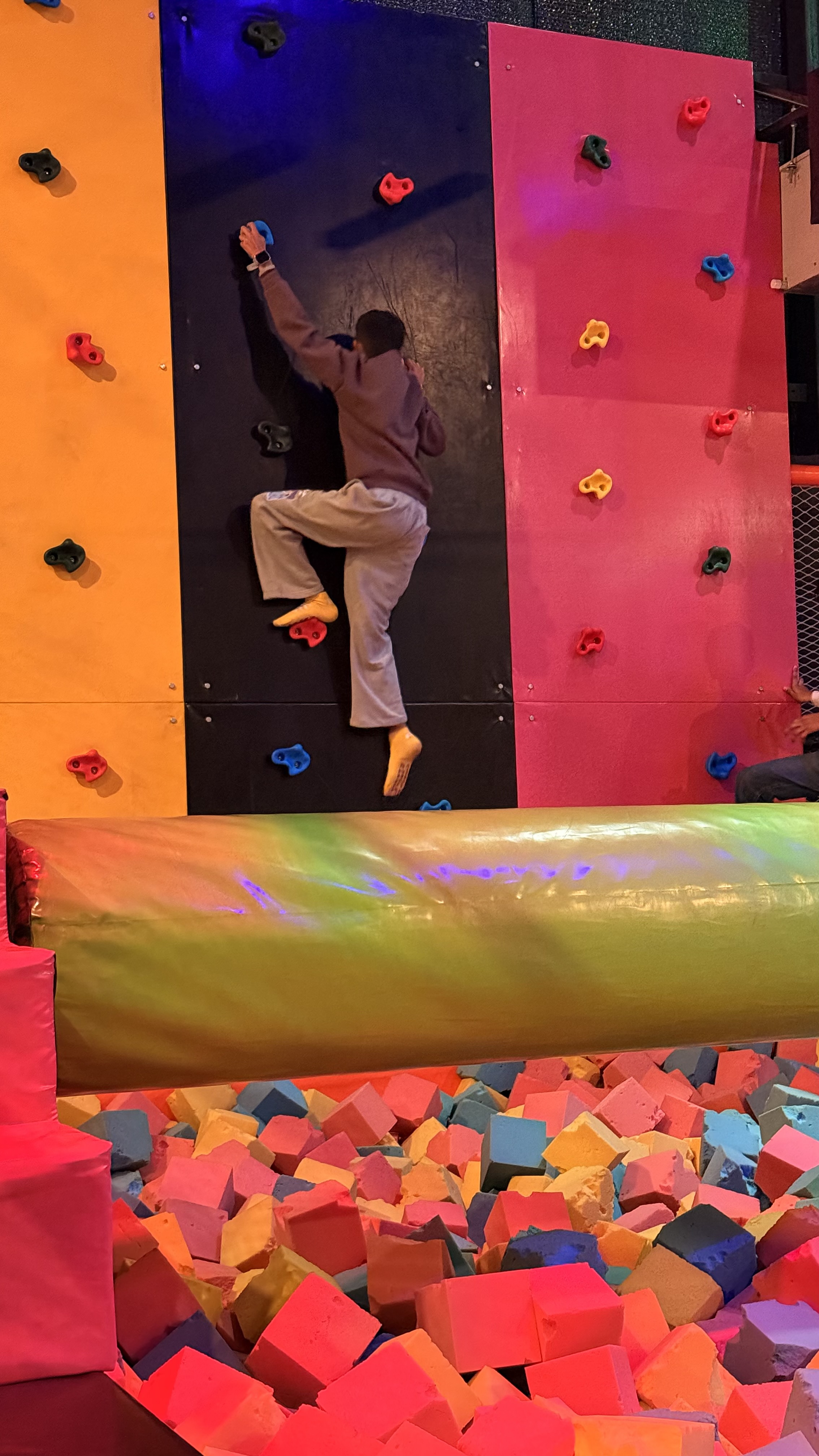 Unlimited 2 Hour Weekend    