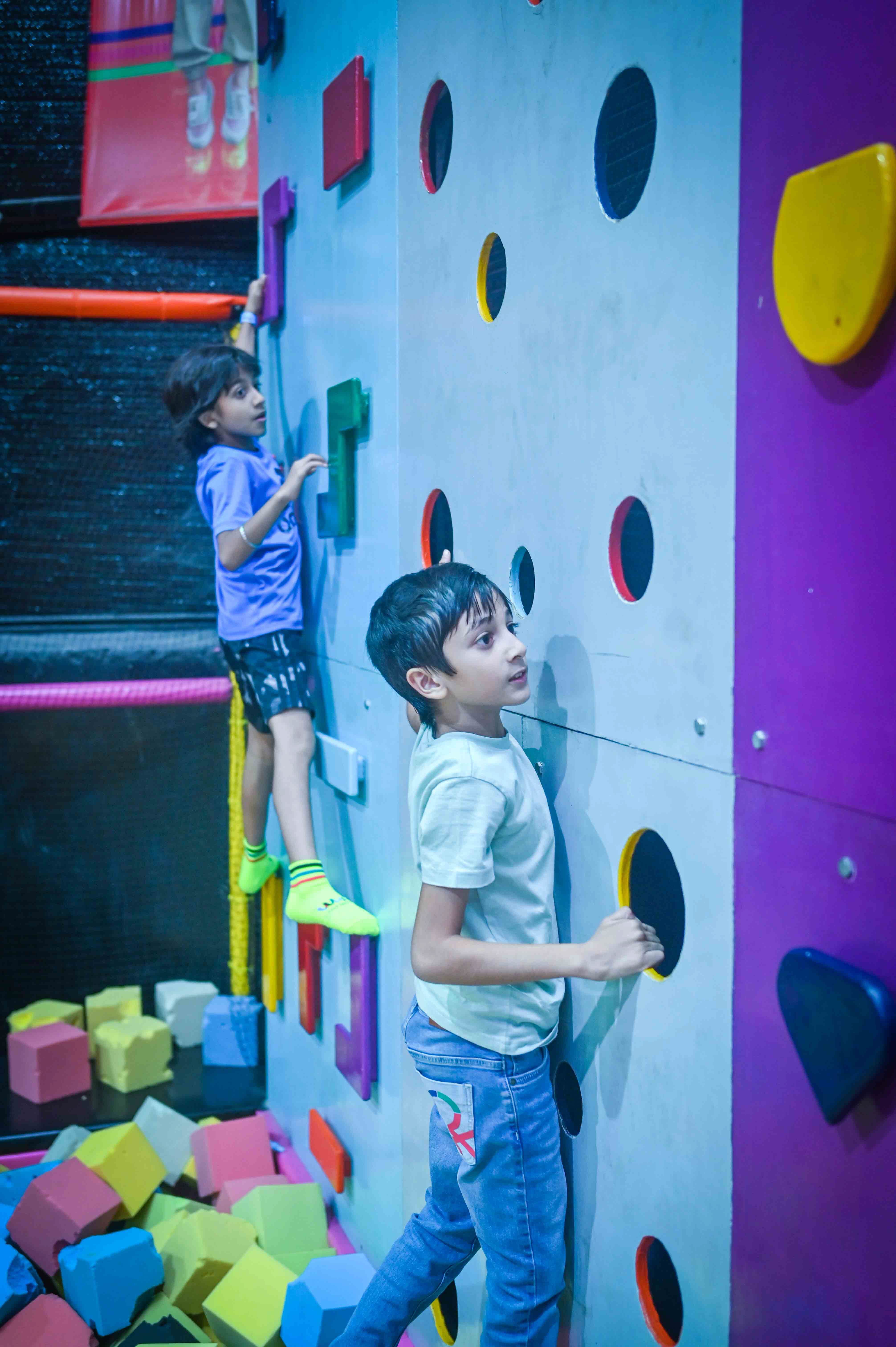 Trumpy Trampoline 1 hour  Weekend