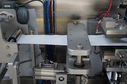 ماكينة التشكيل الحراري TFM