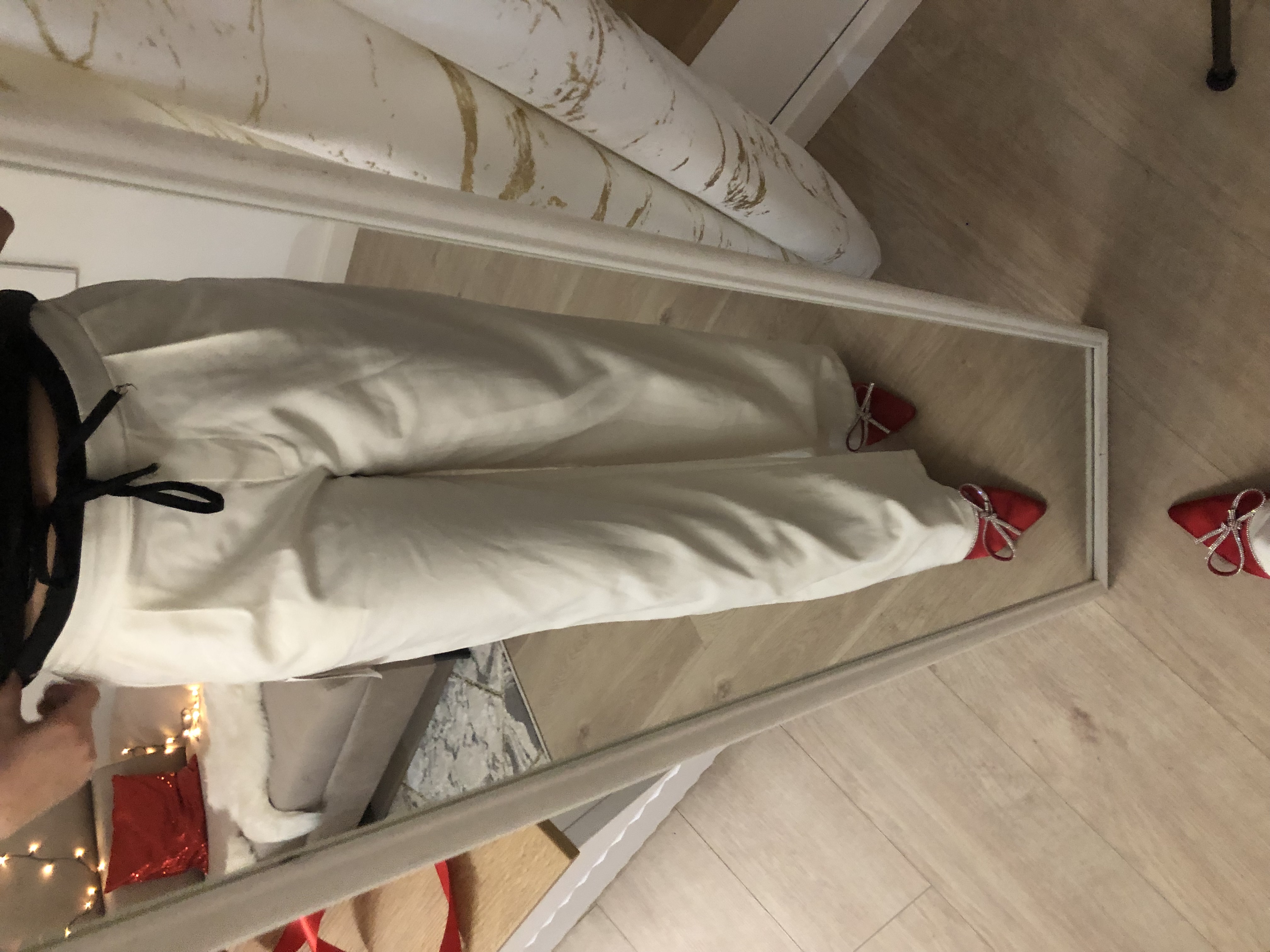 Spodnie białe eleganckie