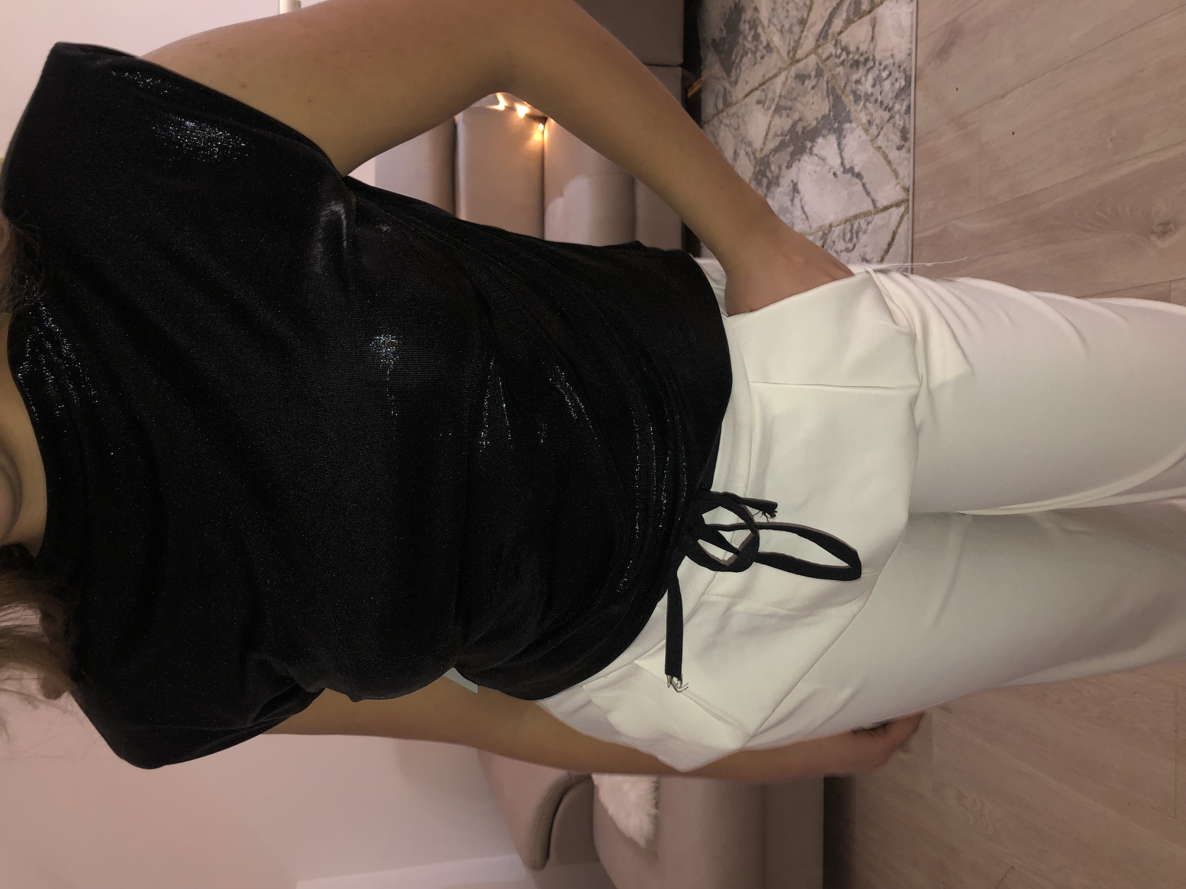 Elegancka bluzka z połyskiem