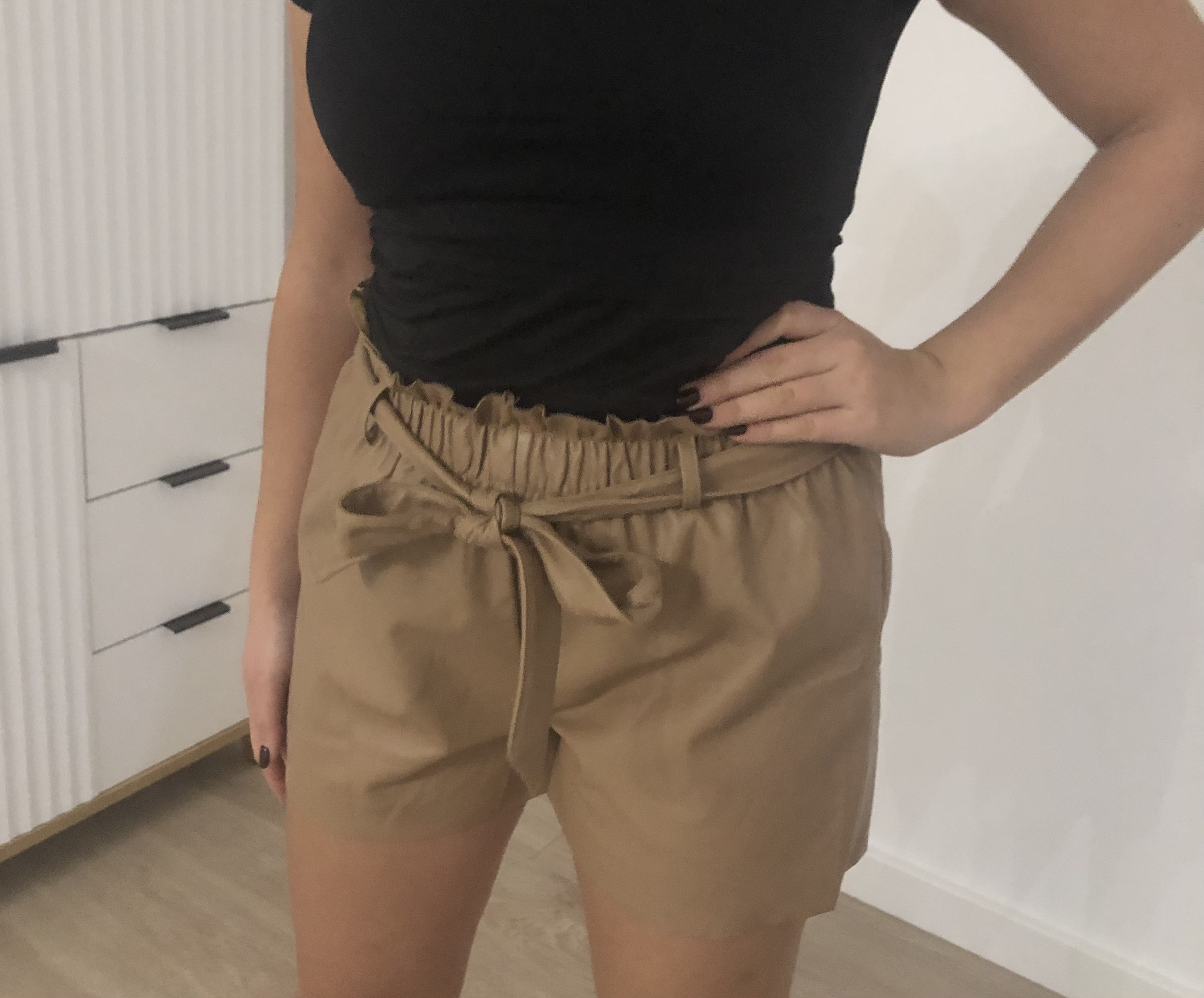 Skórzane szorty damskie