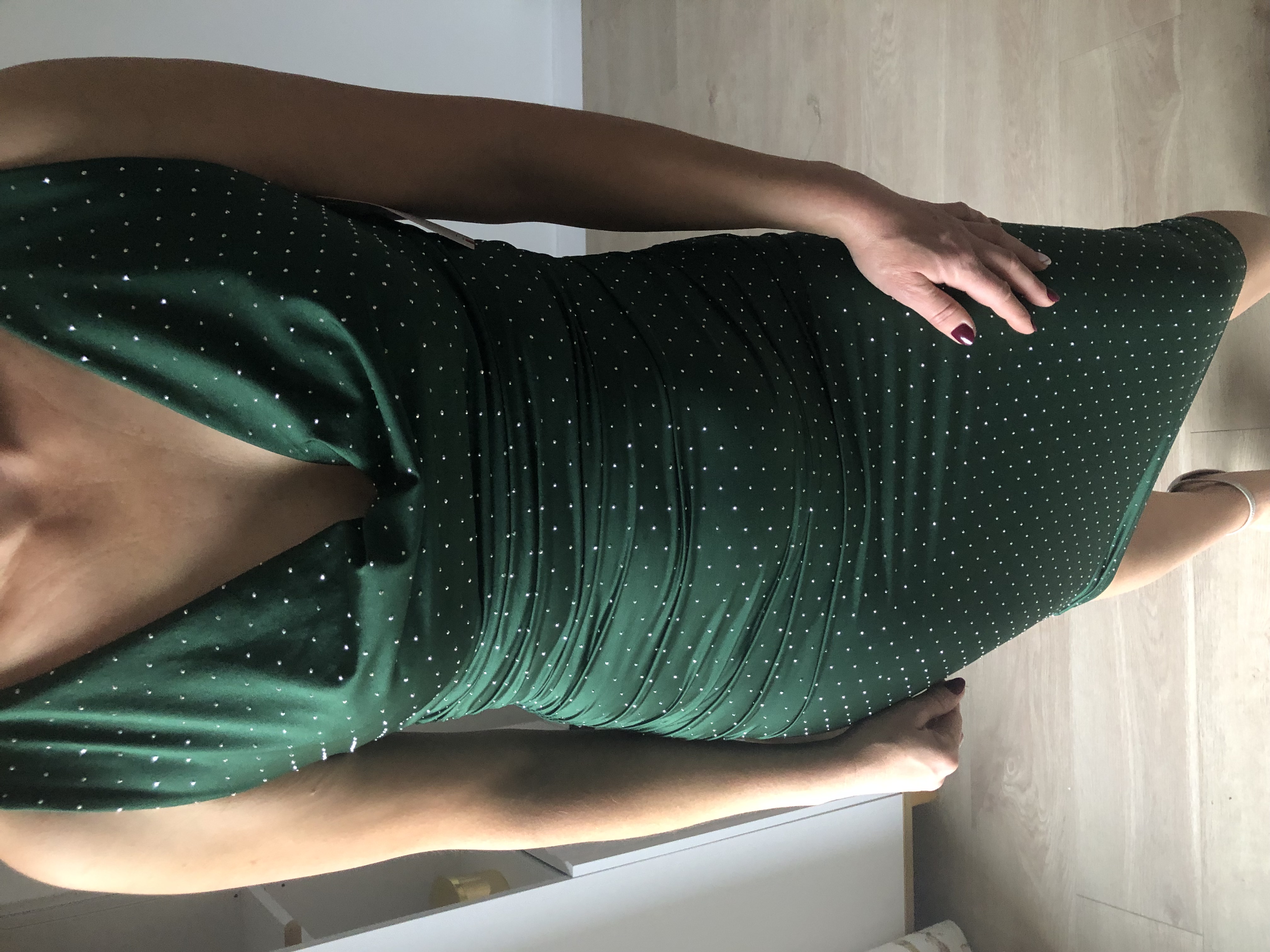 Zielona sukienka wieczorowa