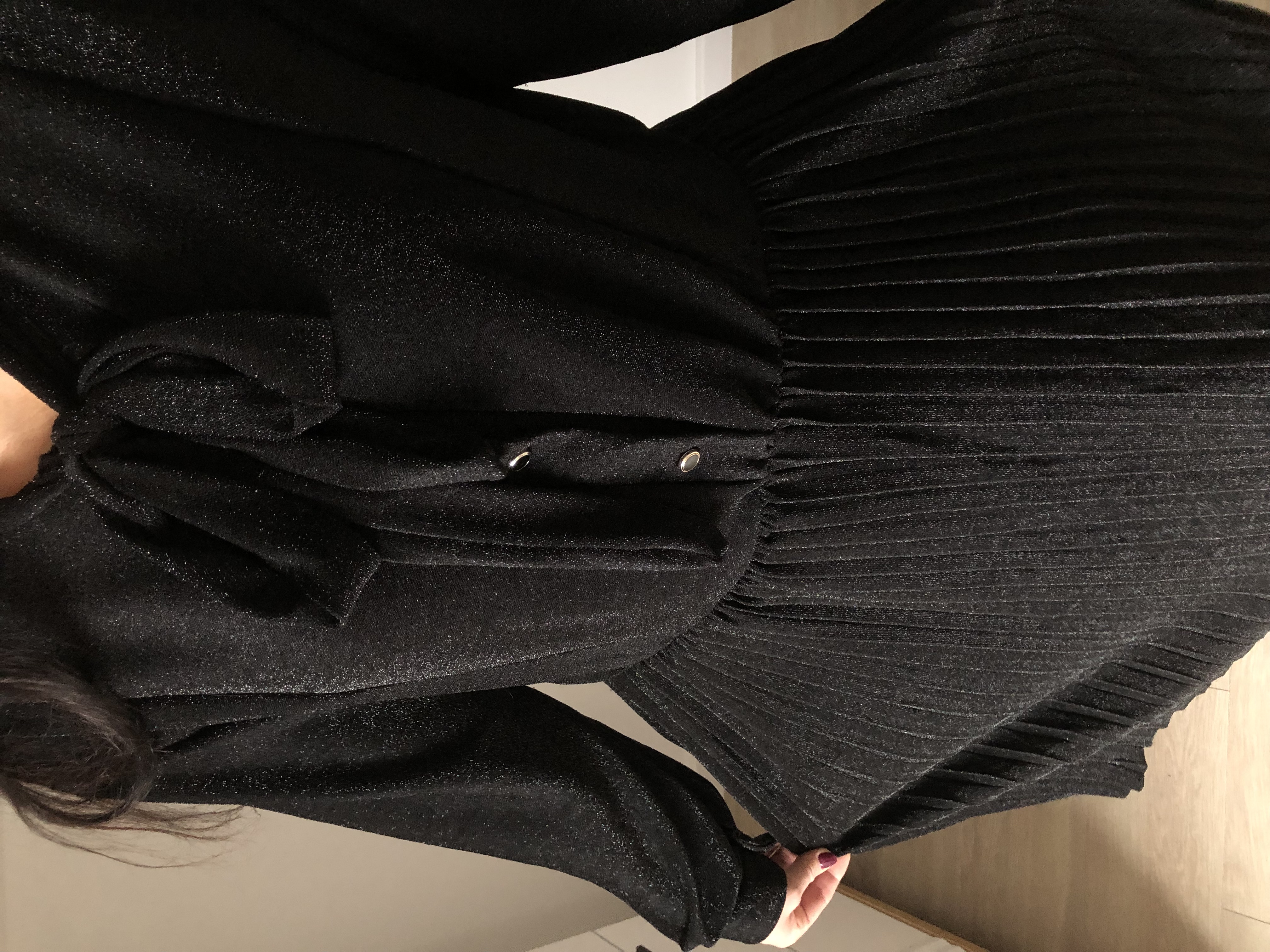 Czarna elegancka sukienka