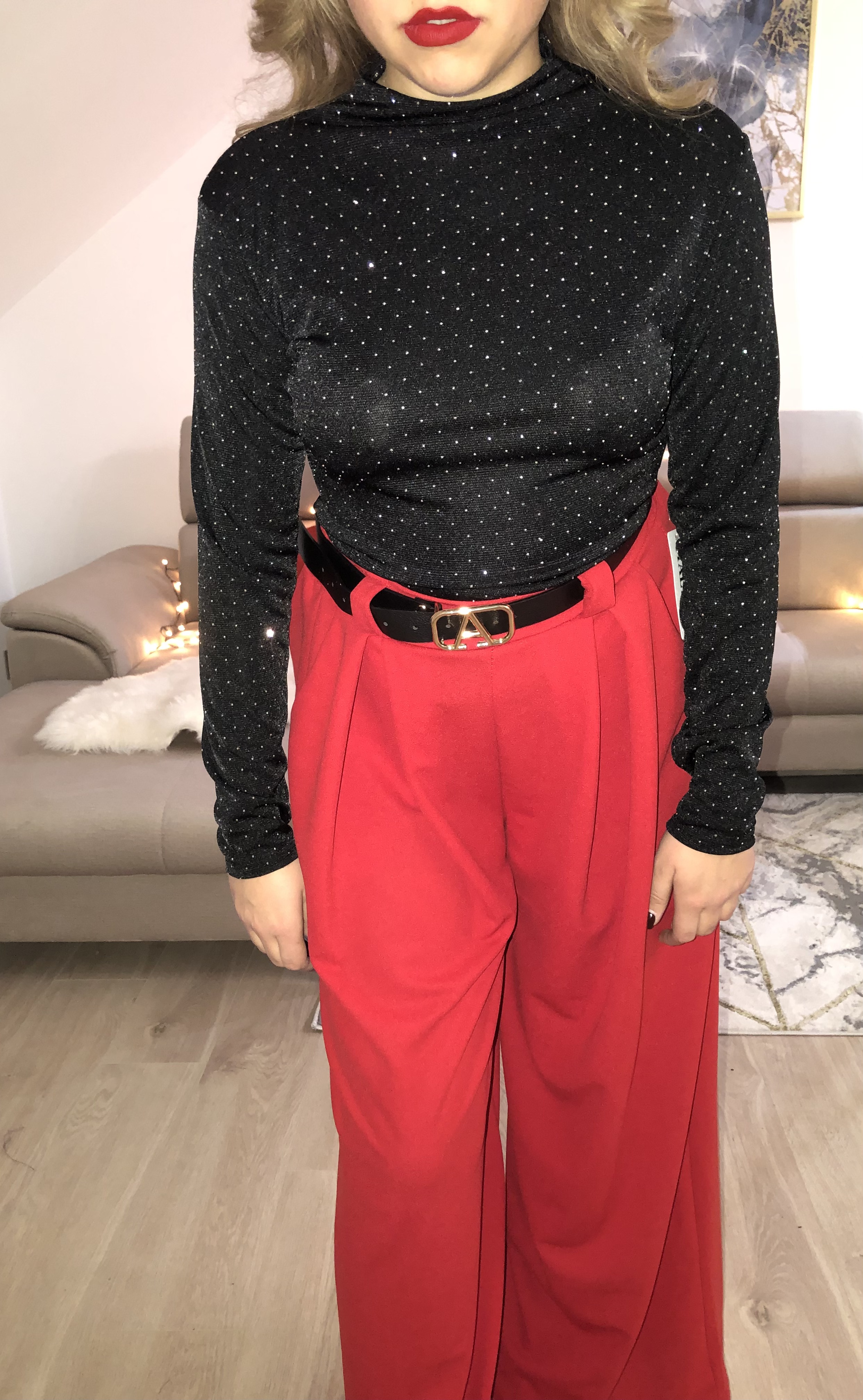 Stylowa bluzka z długim rękawem