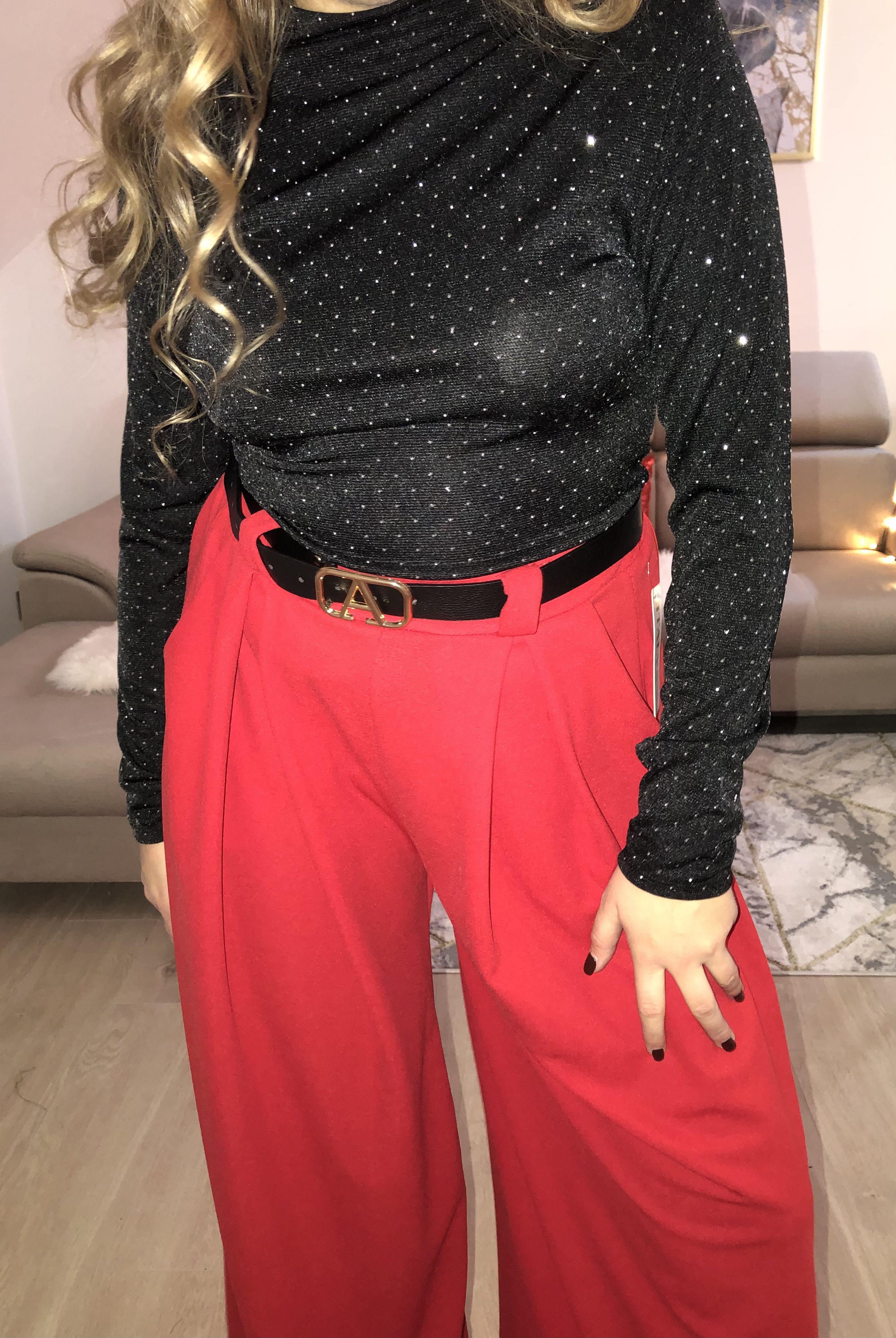 Stylowa bluzka z długim rękawem