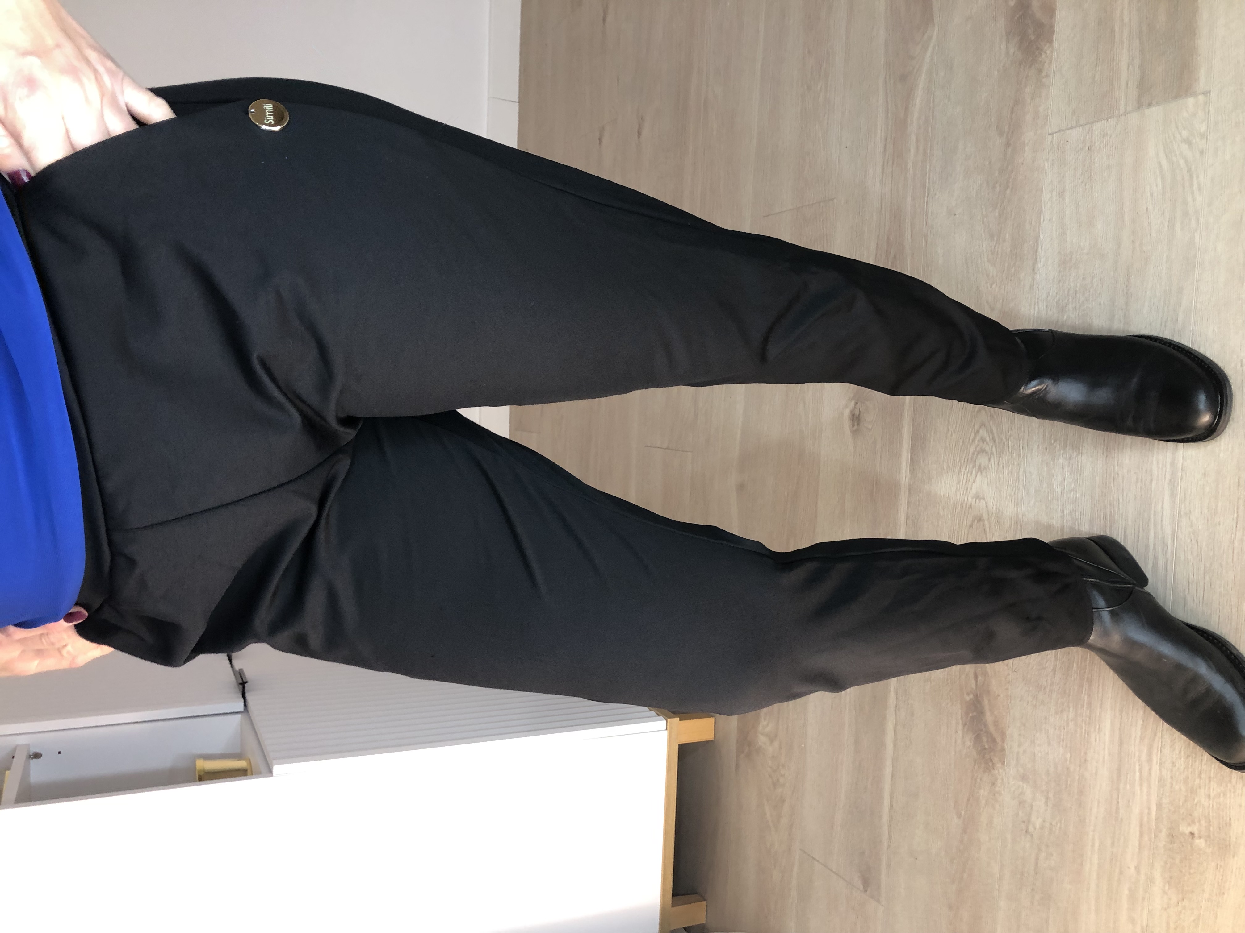 Czarne spodnie damskie