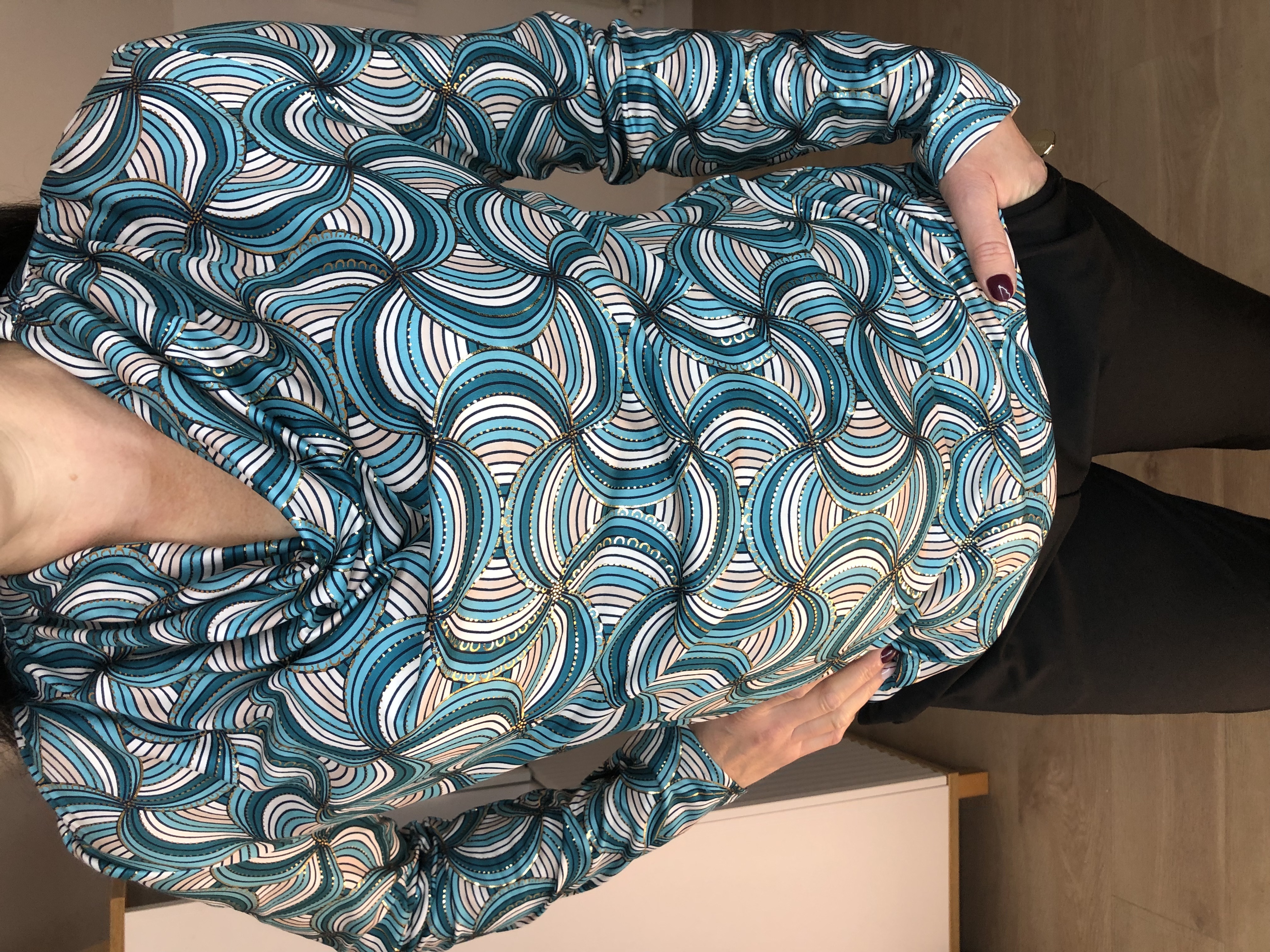 Bluzka damska z długim rękawem