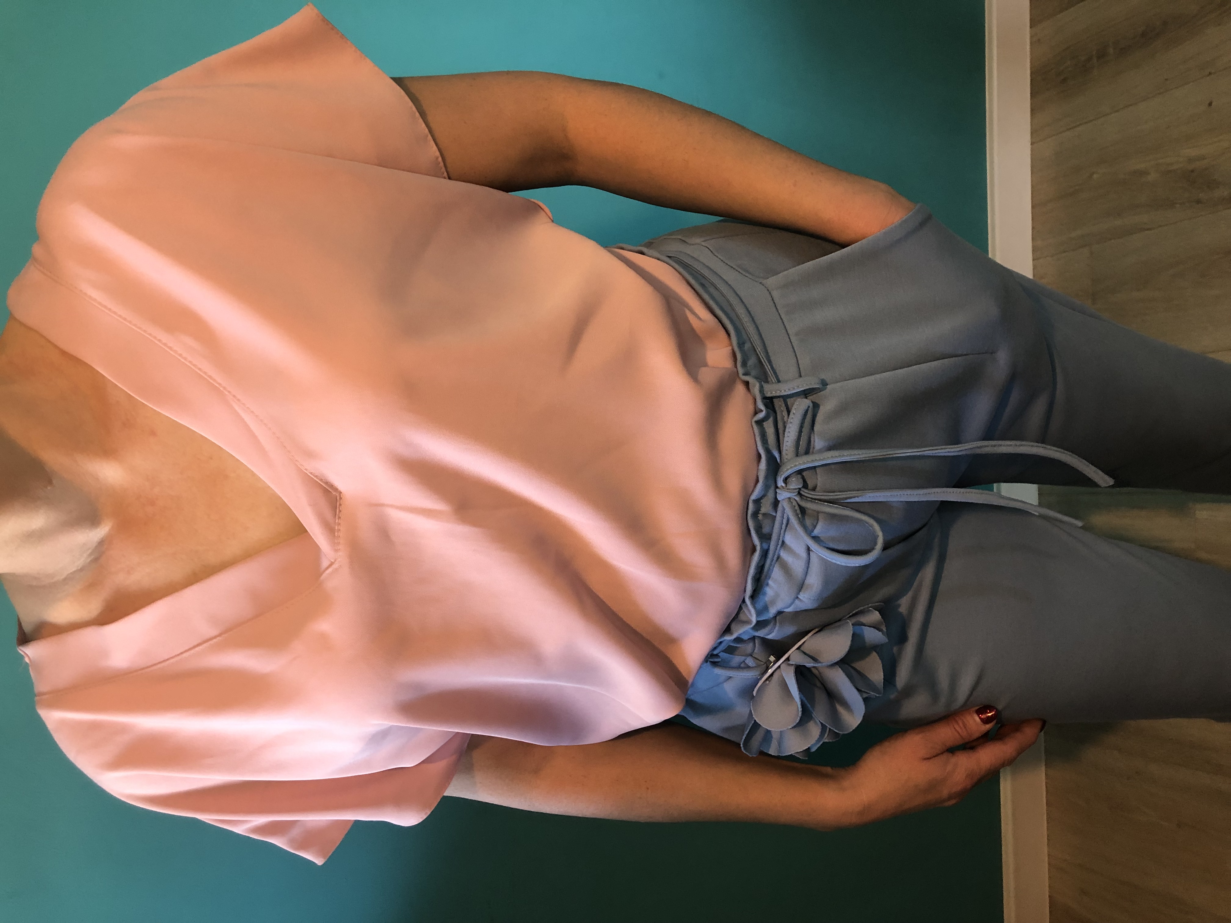 Stylowa różowa bluzka