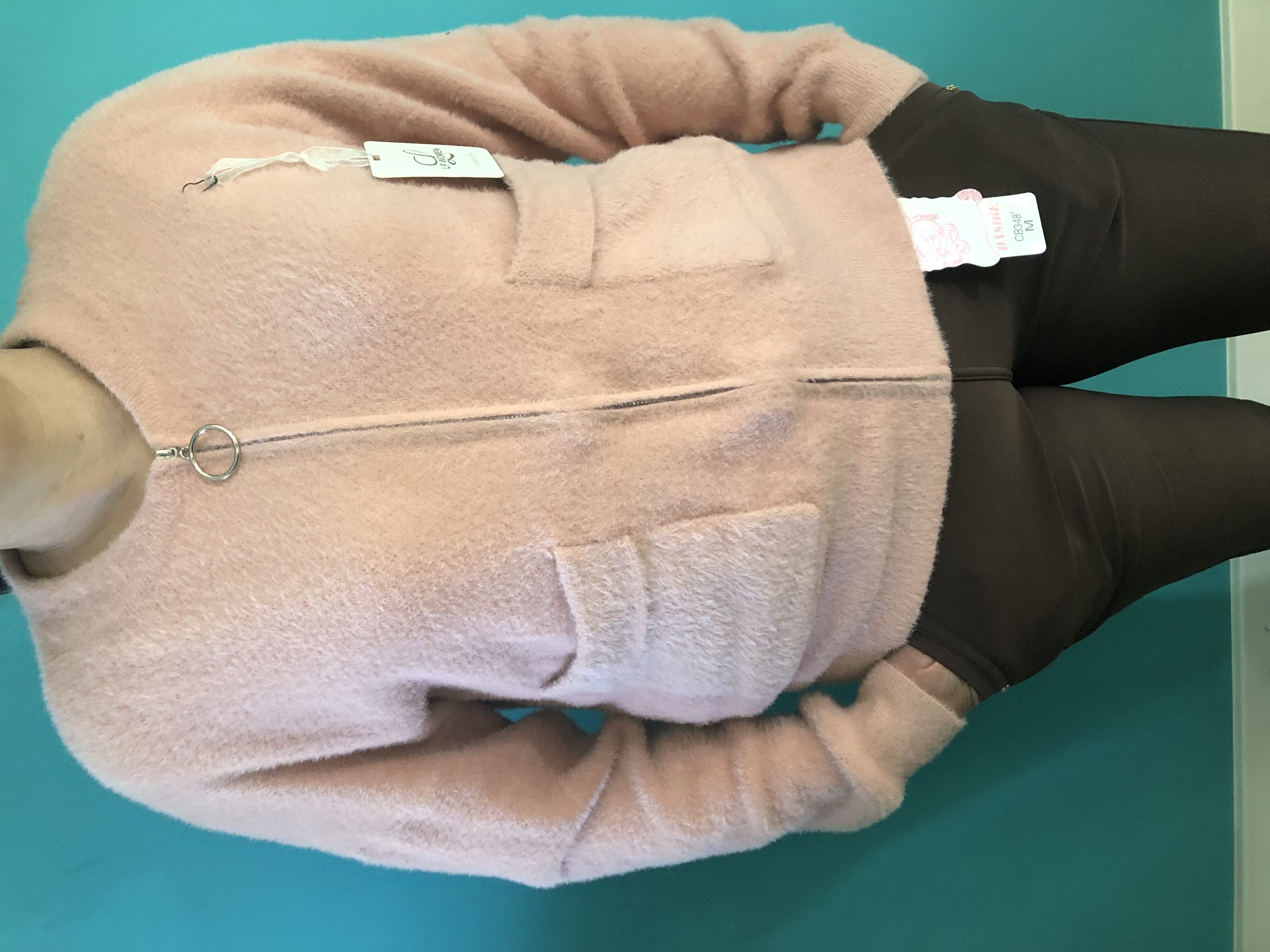 Różowy sweter damska